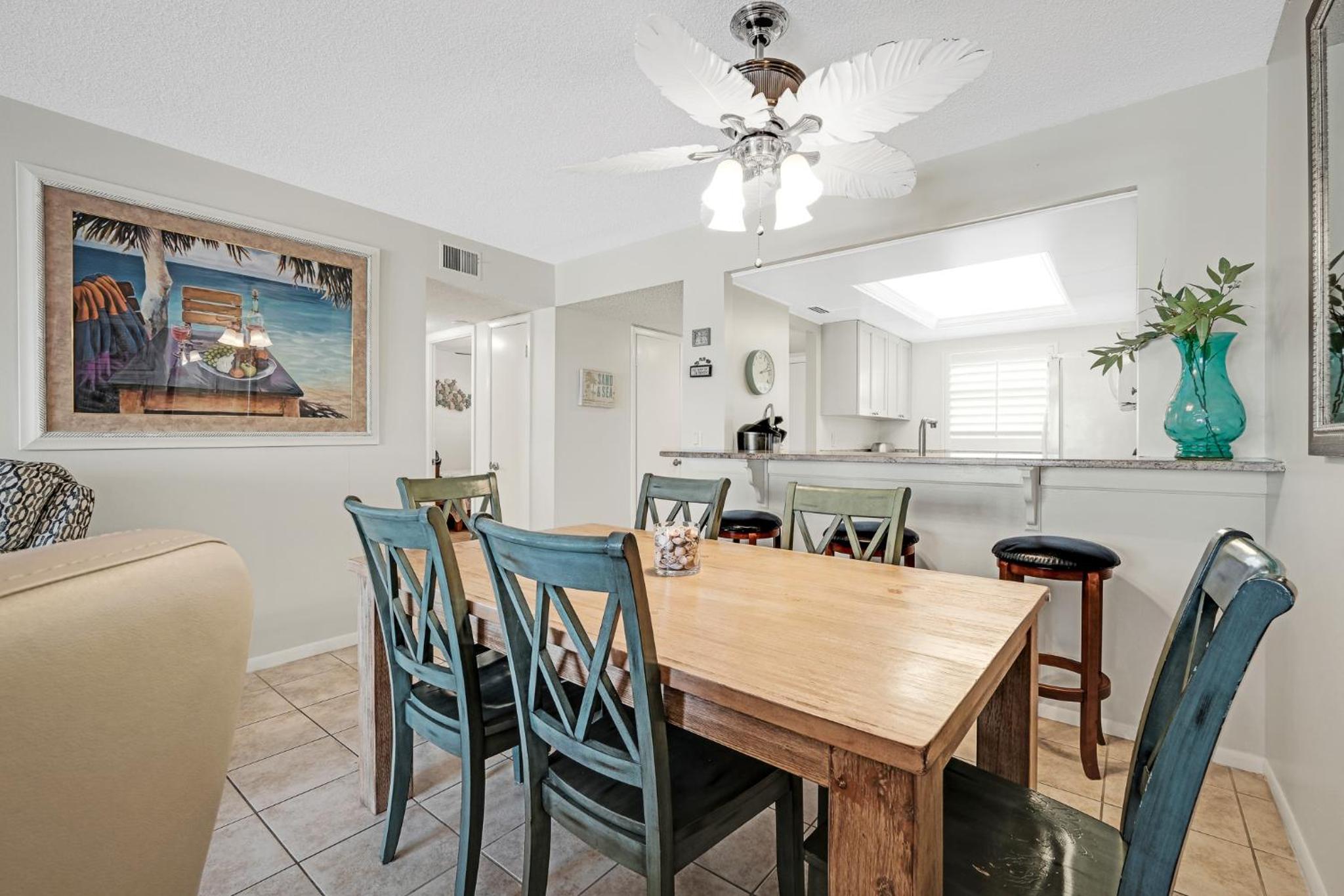 Direct Oceanfront Condo, No-Drive Beach, Great Beach View From Private Balcony