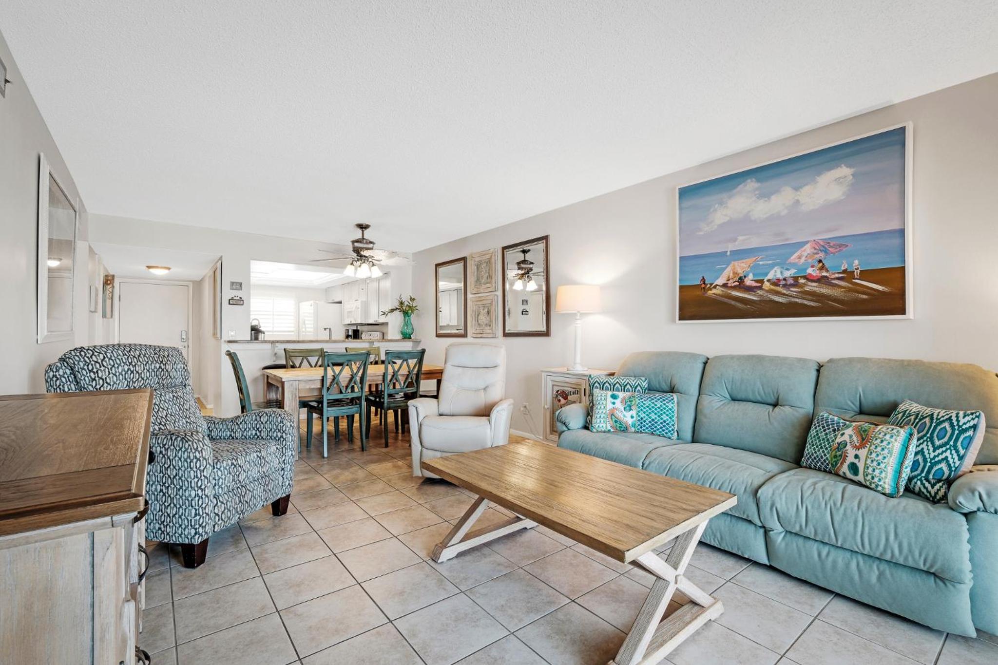 Direct Oceanfront Condo, No-Drive Beach, Great Beach View From Private Balcony