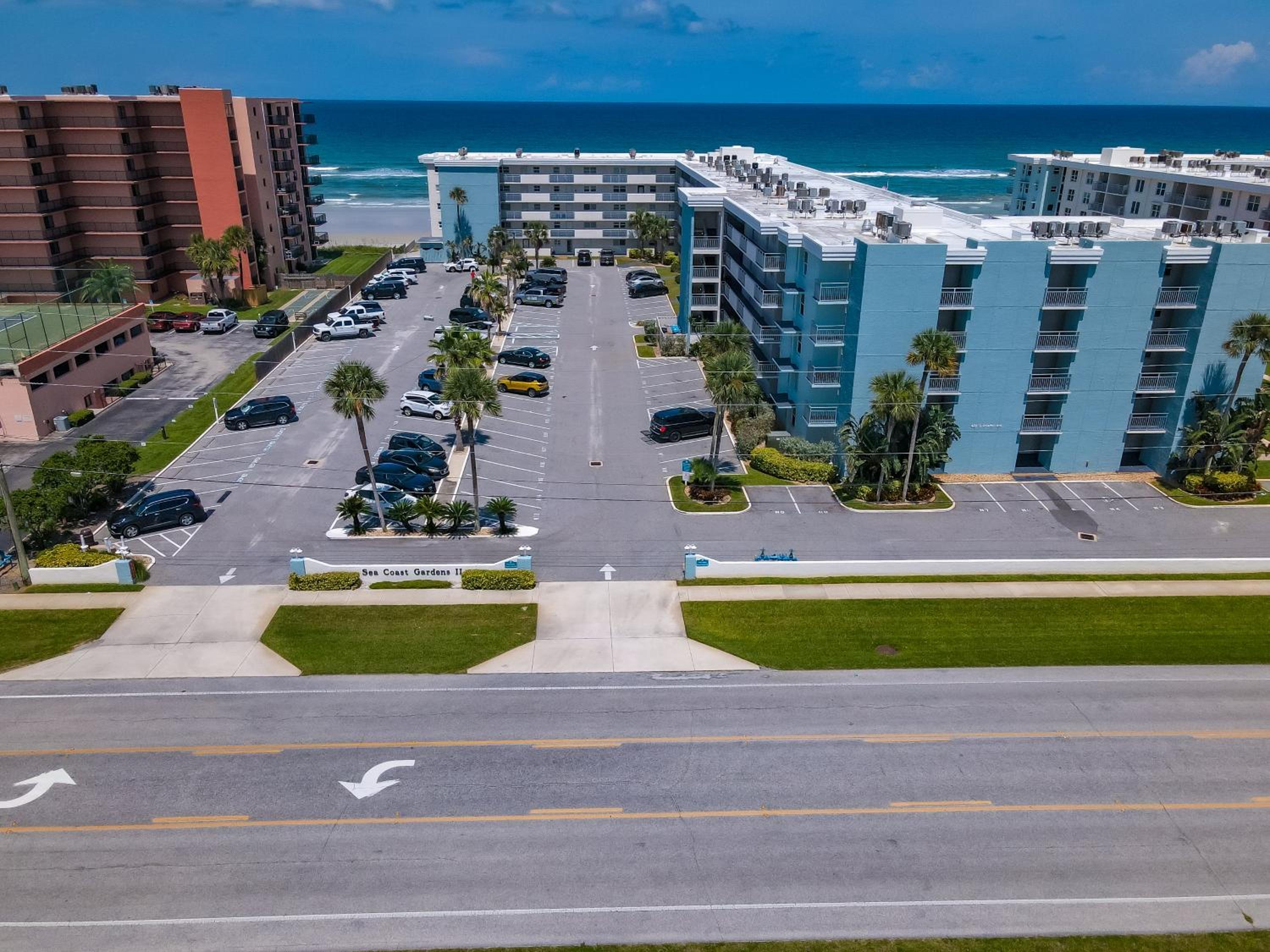 Direct Oceanfront Condo, No-Drive Beach, Great Beach View From Private Balcony