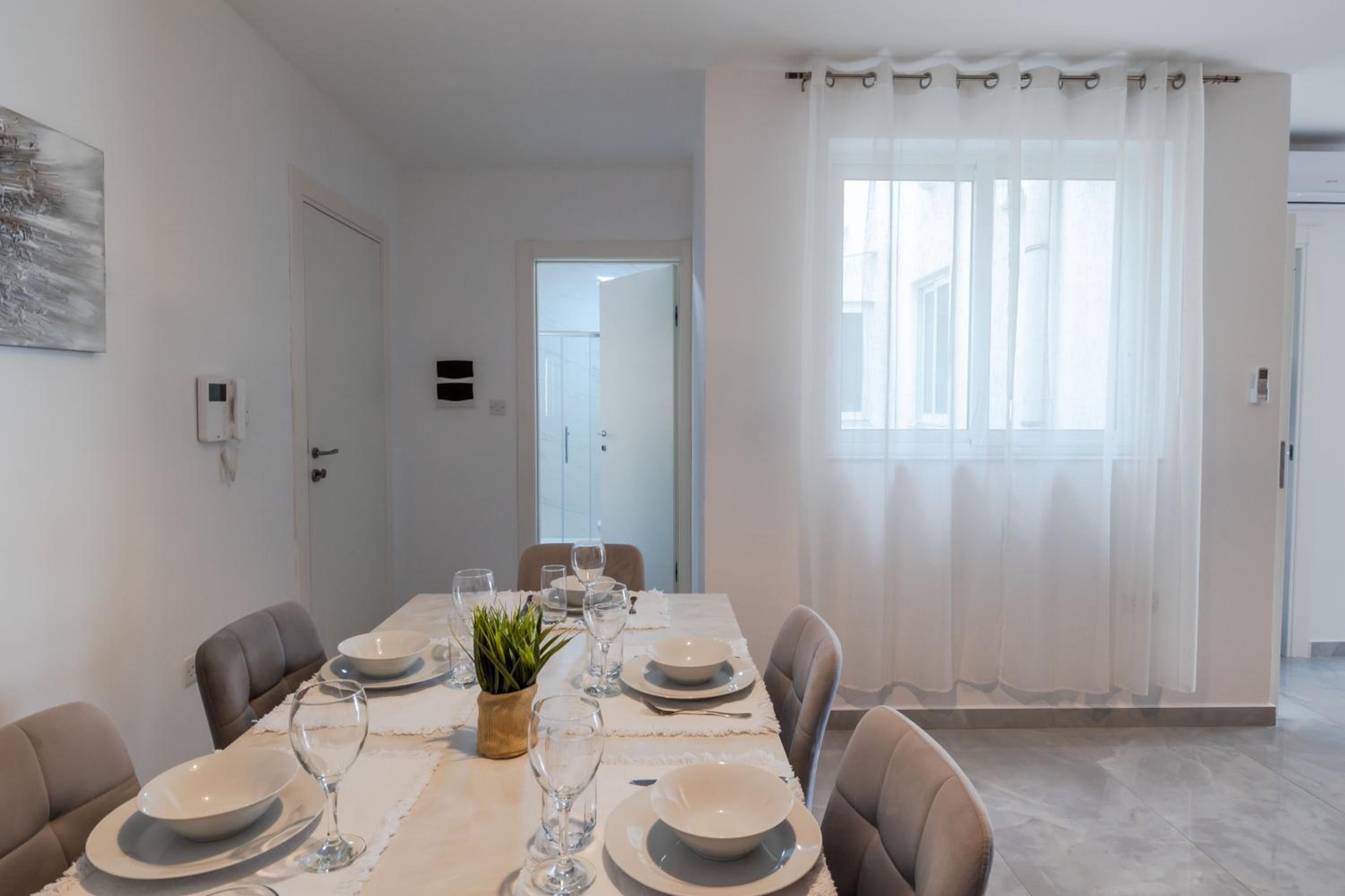 Stunning 2BR Apartment in Sliema - APT 23