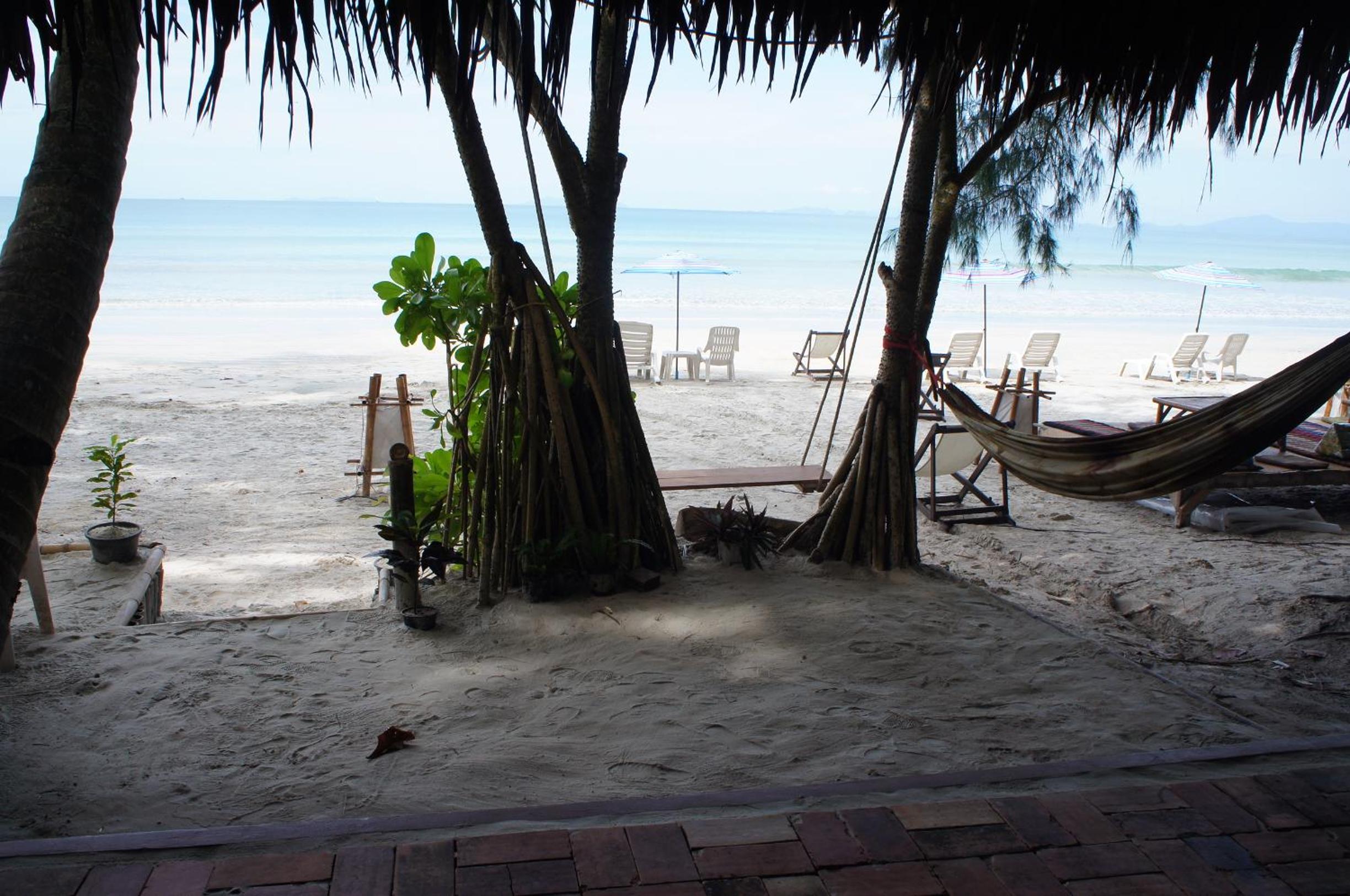 Lazy Hut