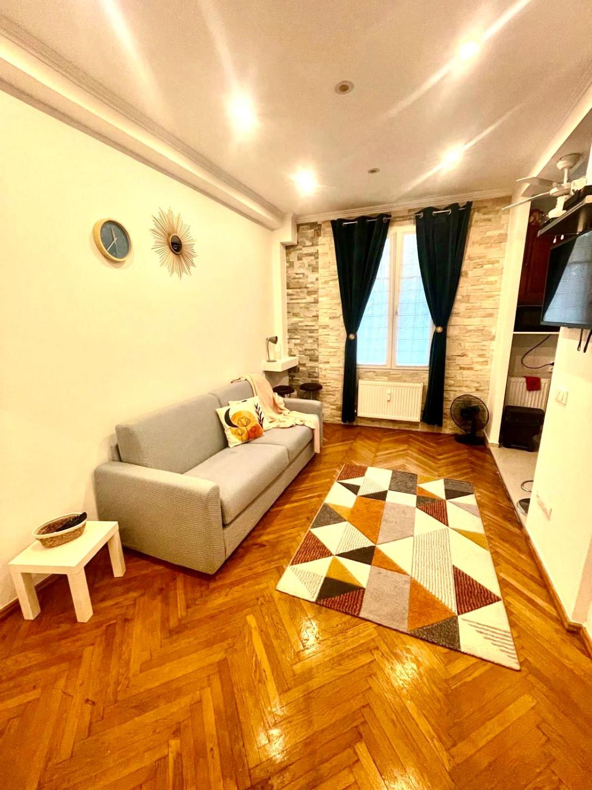 Azur Studio Riviera Stay