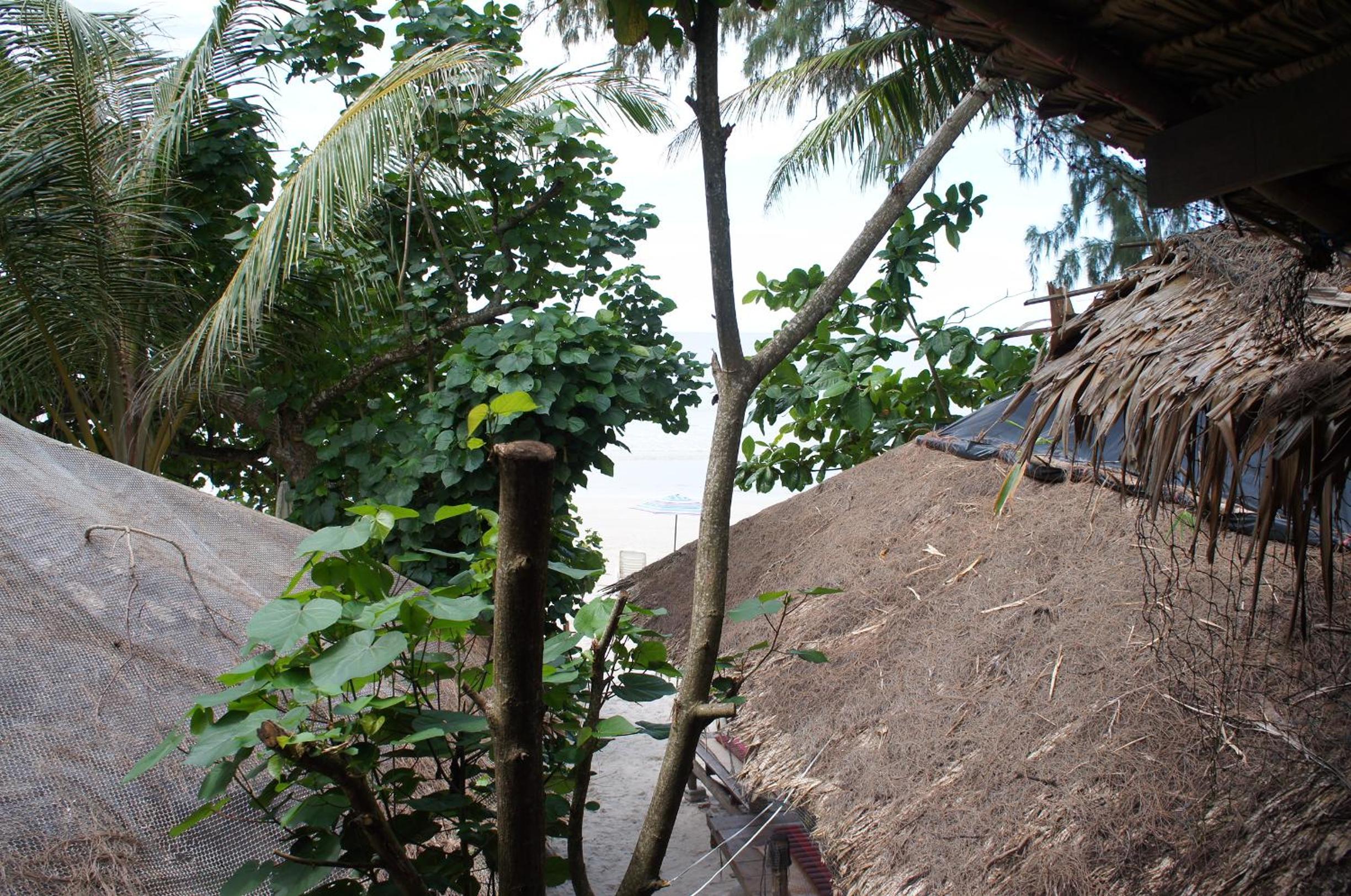 Lazy Hut