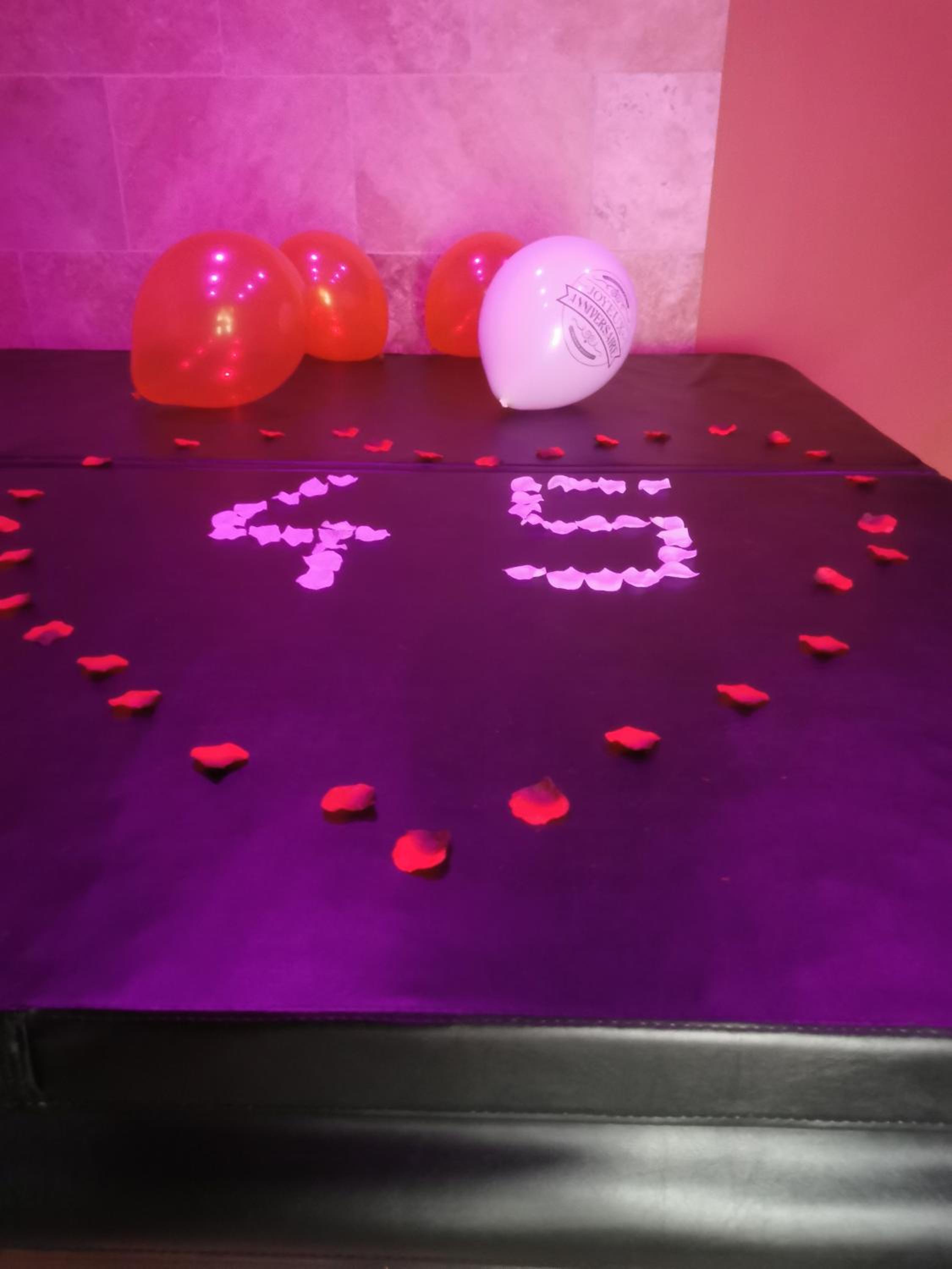 SECRET33, photo 2