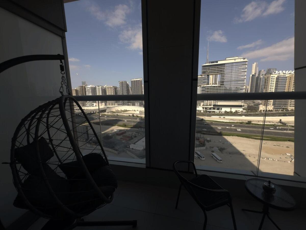 HollywoodDXB Burj Khalifa View - 6Min To Dubai Mall