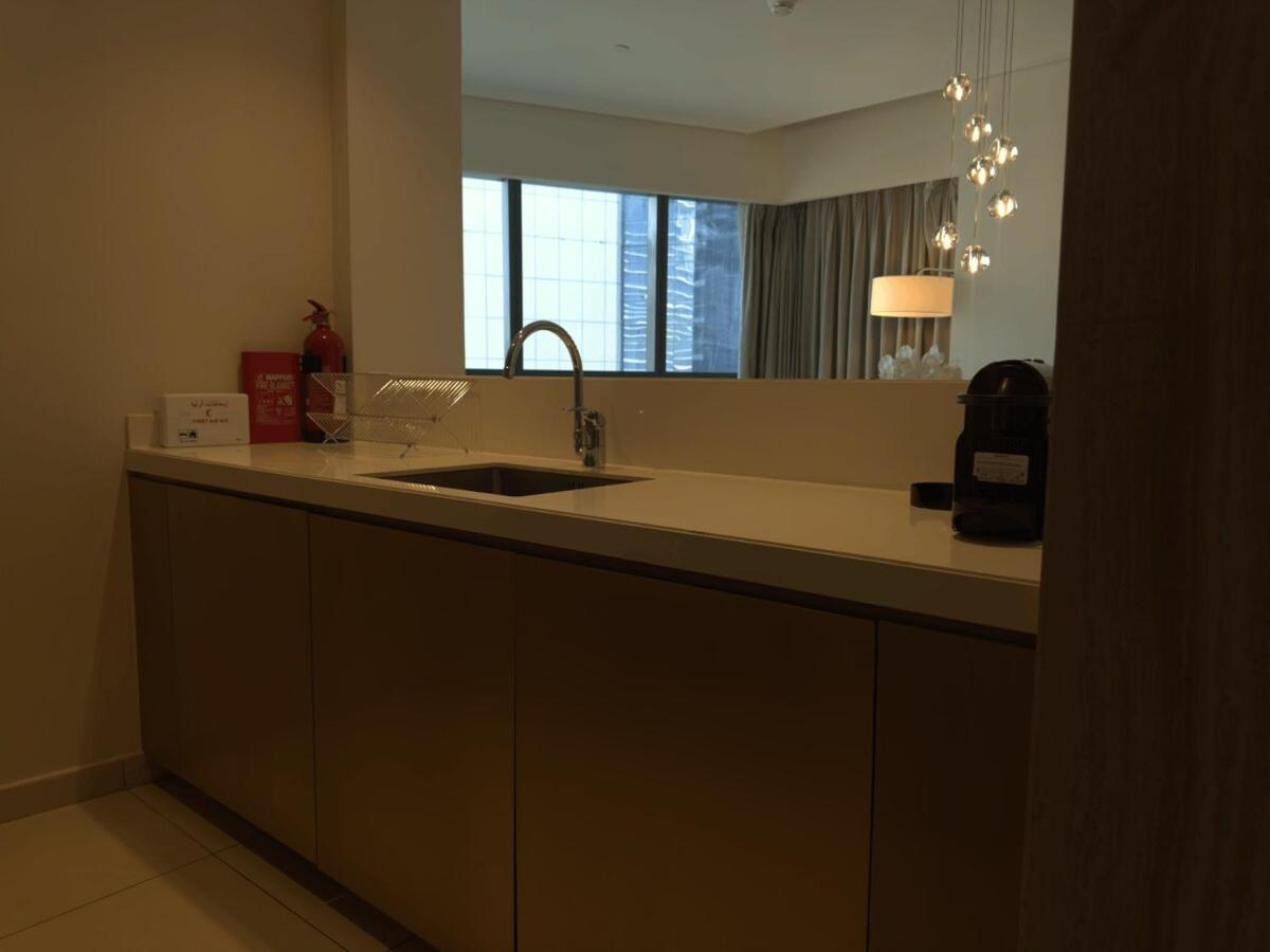 HollywoodDXB Burj Khalifa View - 6Min To Dubai Mall