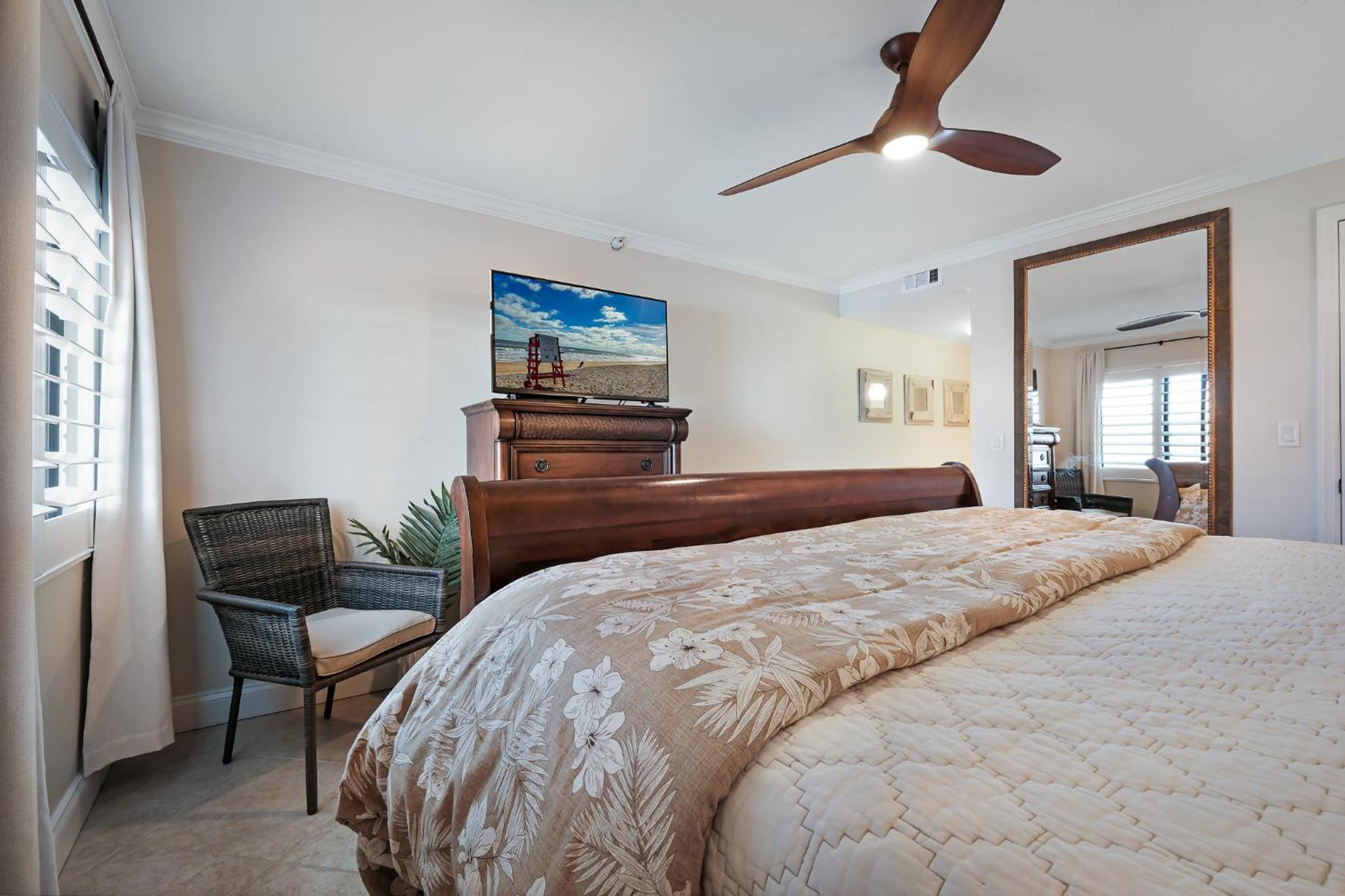 Take in the oceanfront corner views located on the no-drive beach!