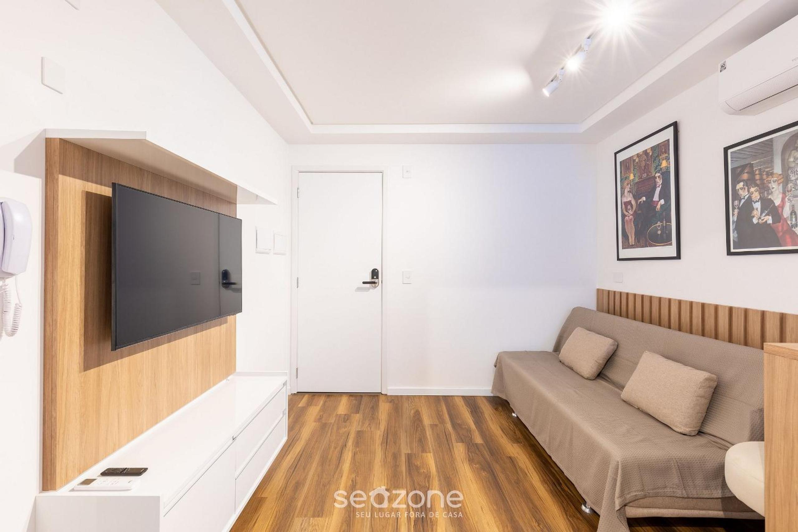 Apartments w/ Self Check-in in Downtown Curitiba - NLV