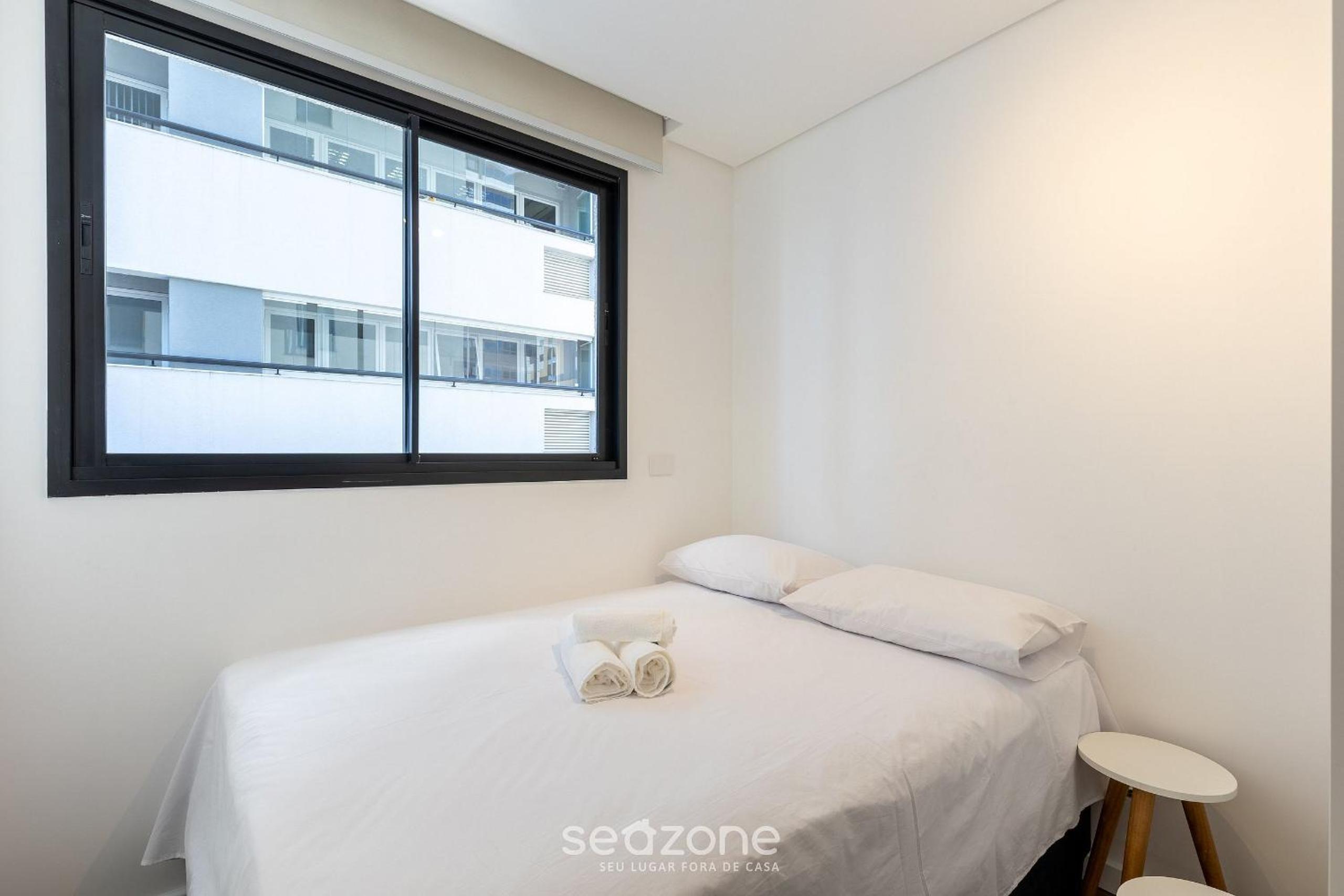 Apartments w/ Self Check-in in Downtown Curitiba - NLV