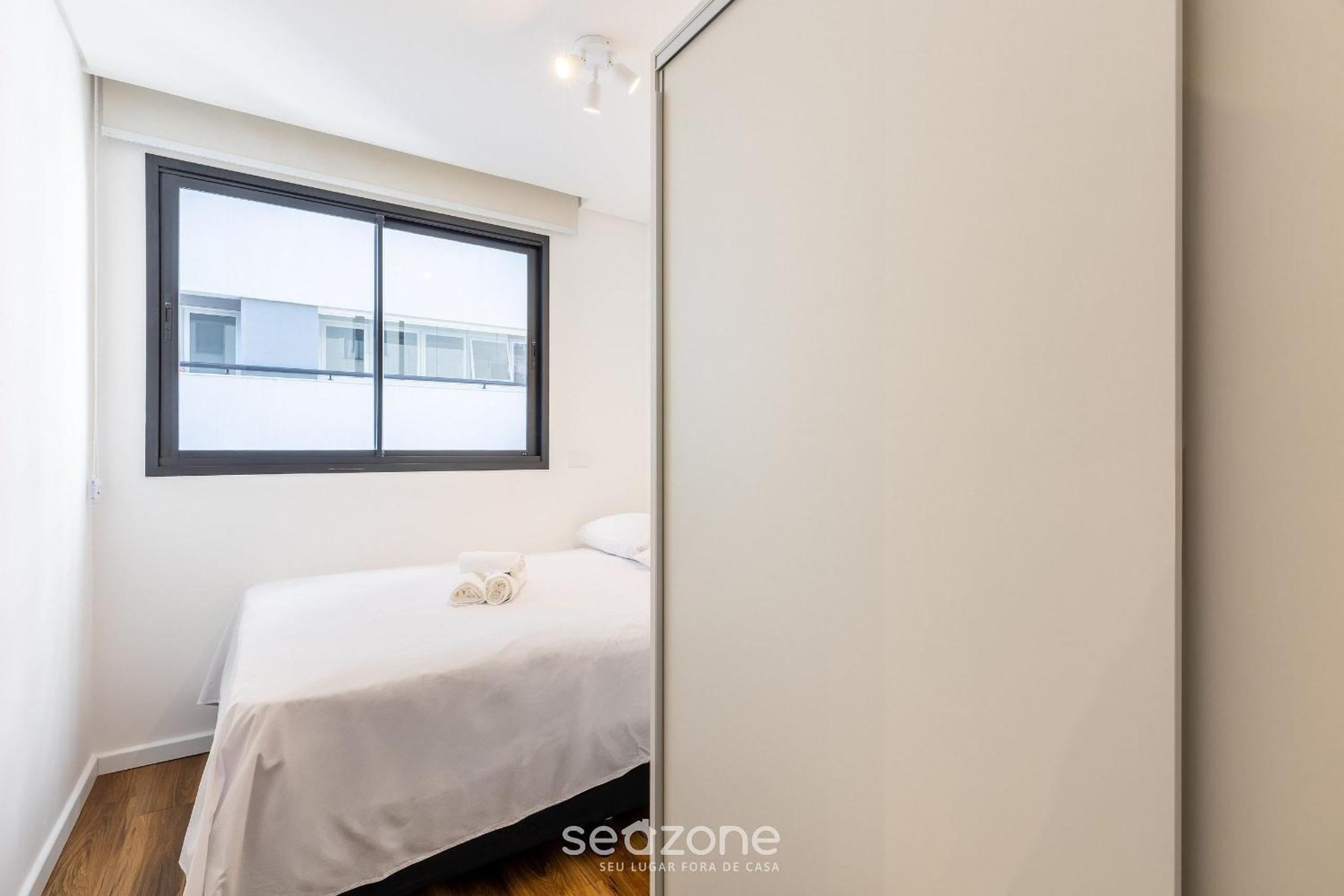 Apartments w/ Self Check-in in Downtown Curitiba - NLV