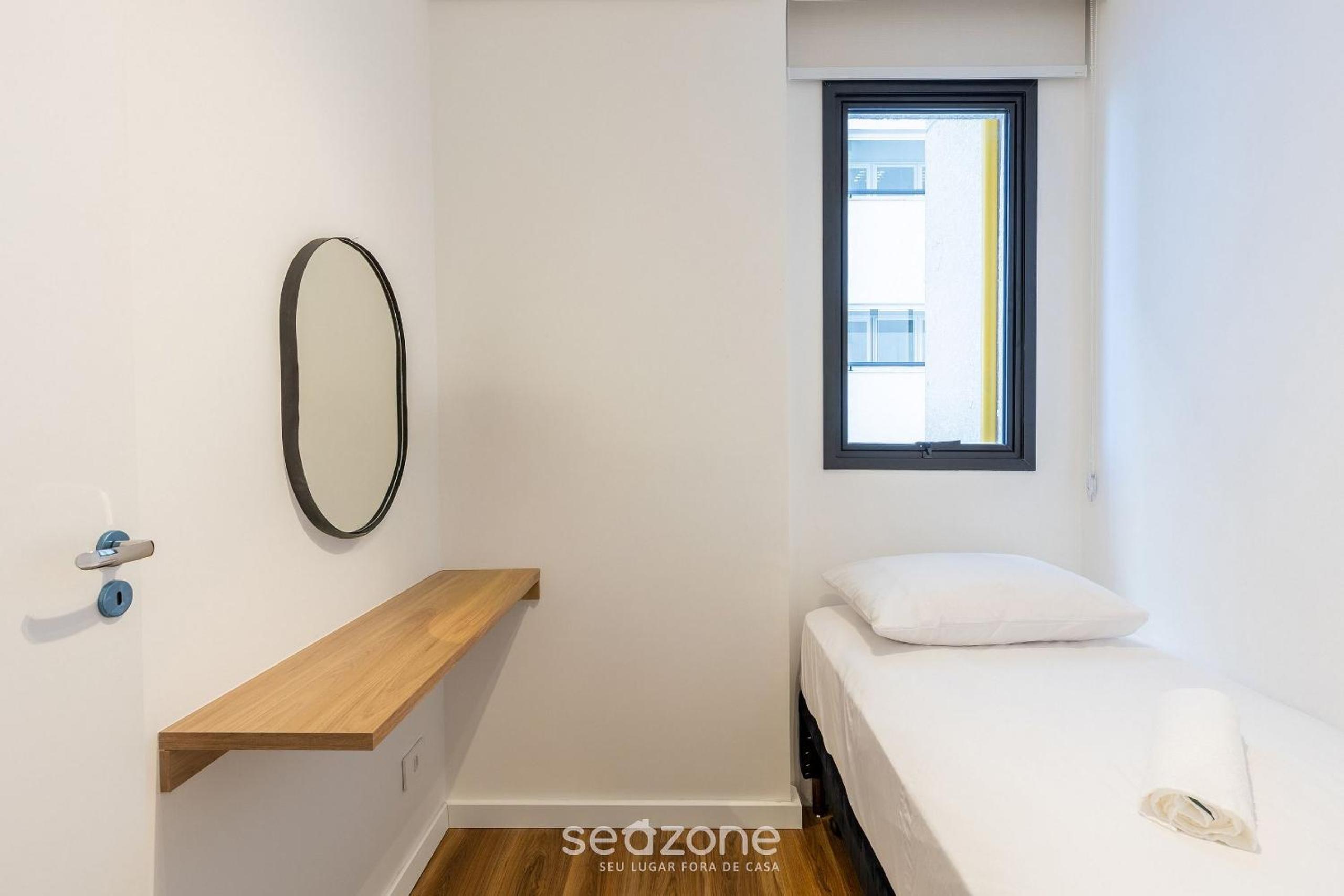 Apartments w/ Self Check-in in Downtown Curitiba - NLV