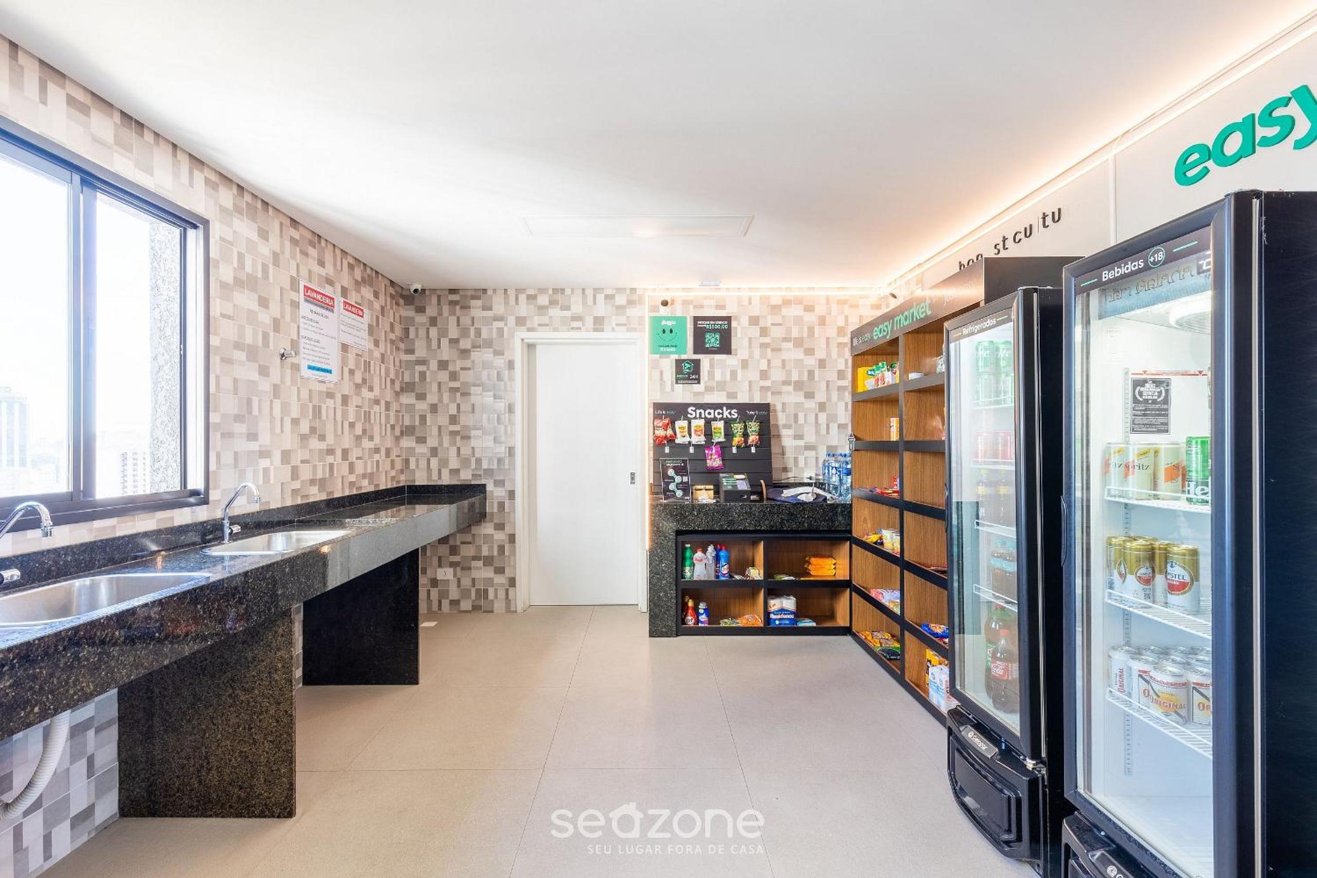 Apartments w/ Self Check-in in Downtown Curitiba - NLV