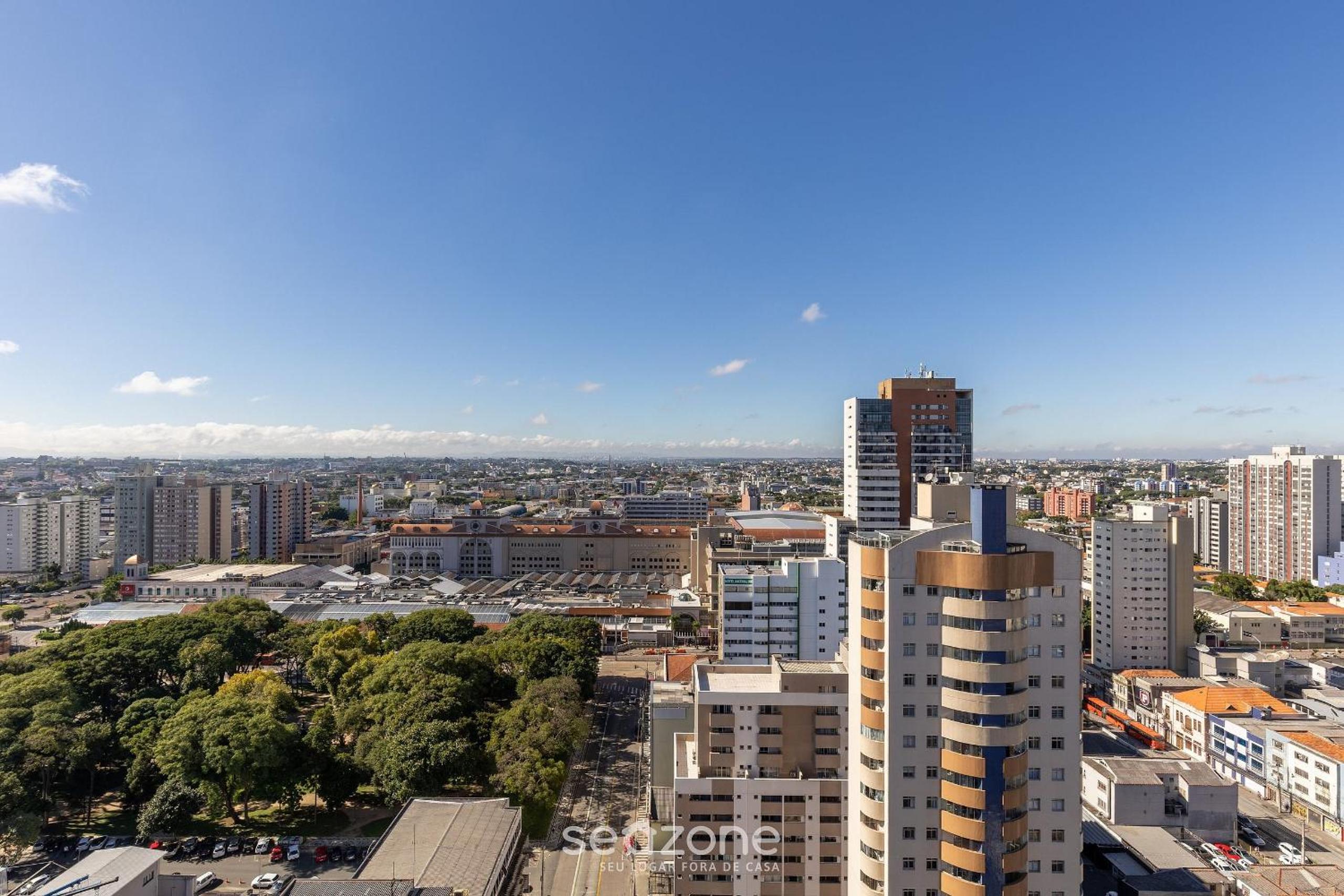Apartments w/ Self Check-in in Downtown Curitiba - NLV