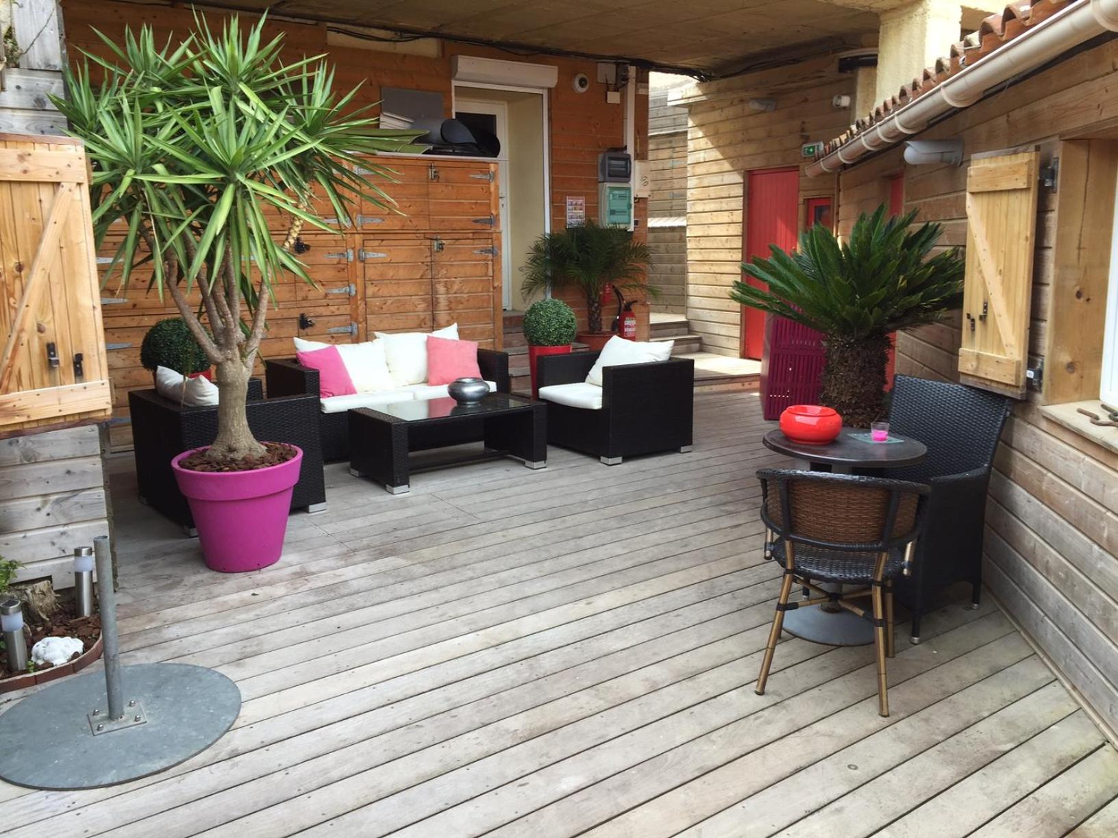 outdoor BBQ area