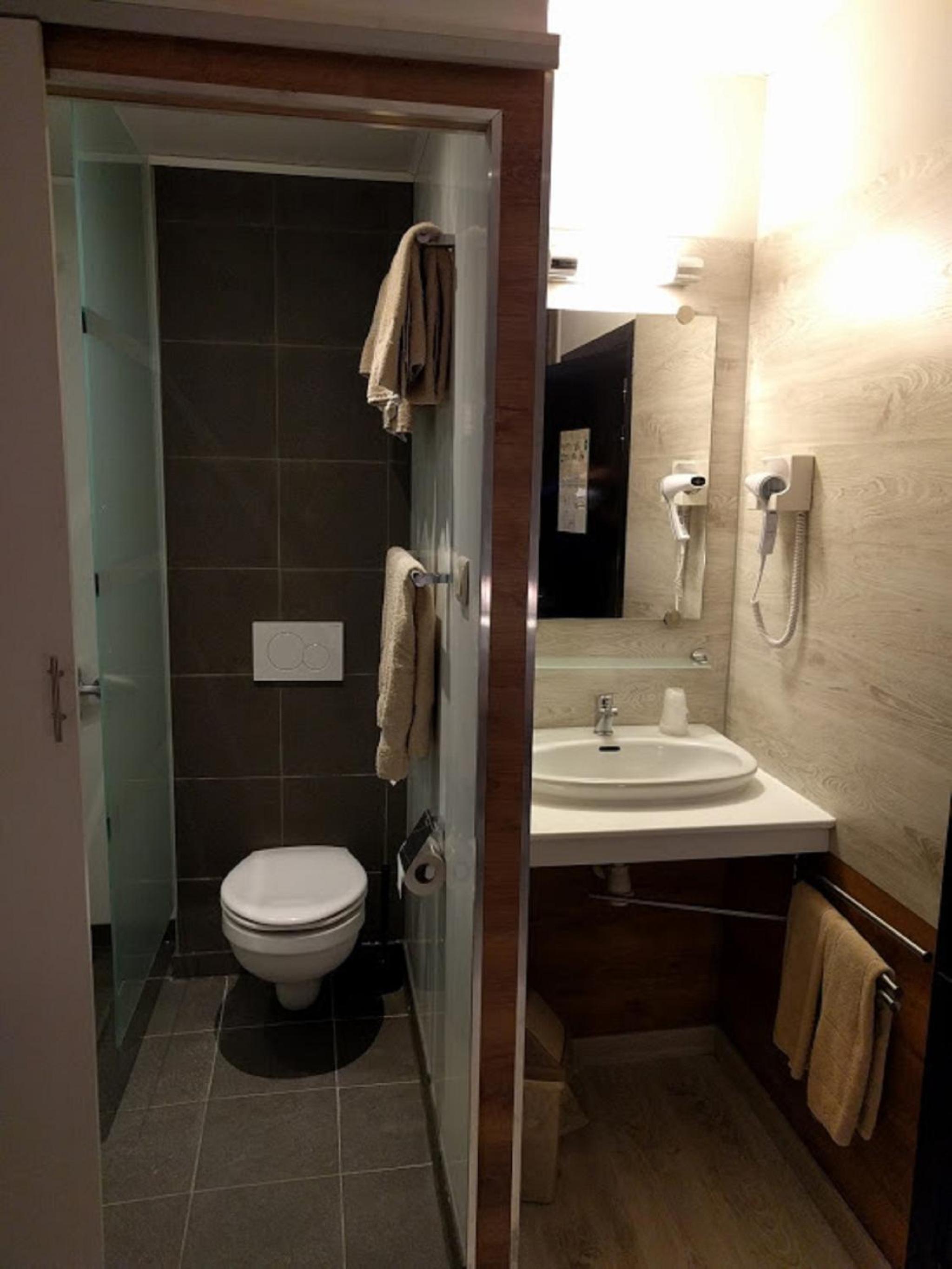 Bruges Vacations - Canalview Hotel Ter Reien - Property Image 28
