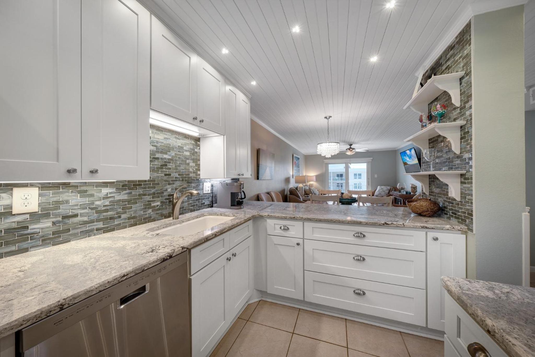 Top Floor Ocean and Pool Views located on No-Drive Beach with 2 Complex Pools