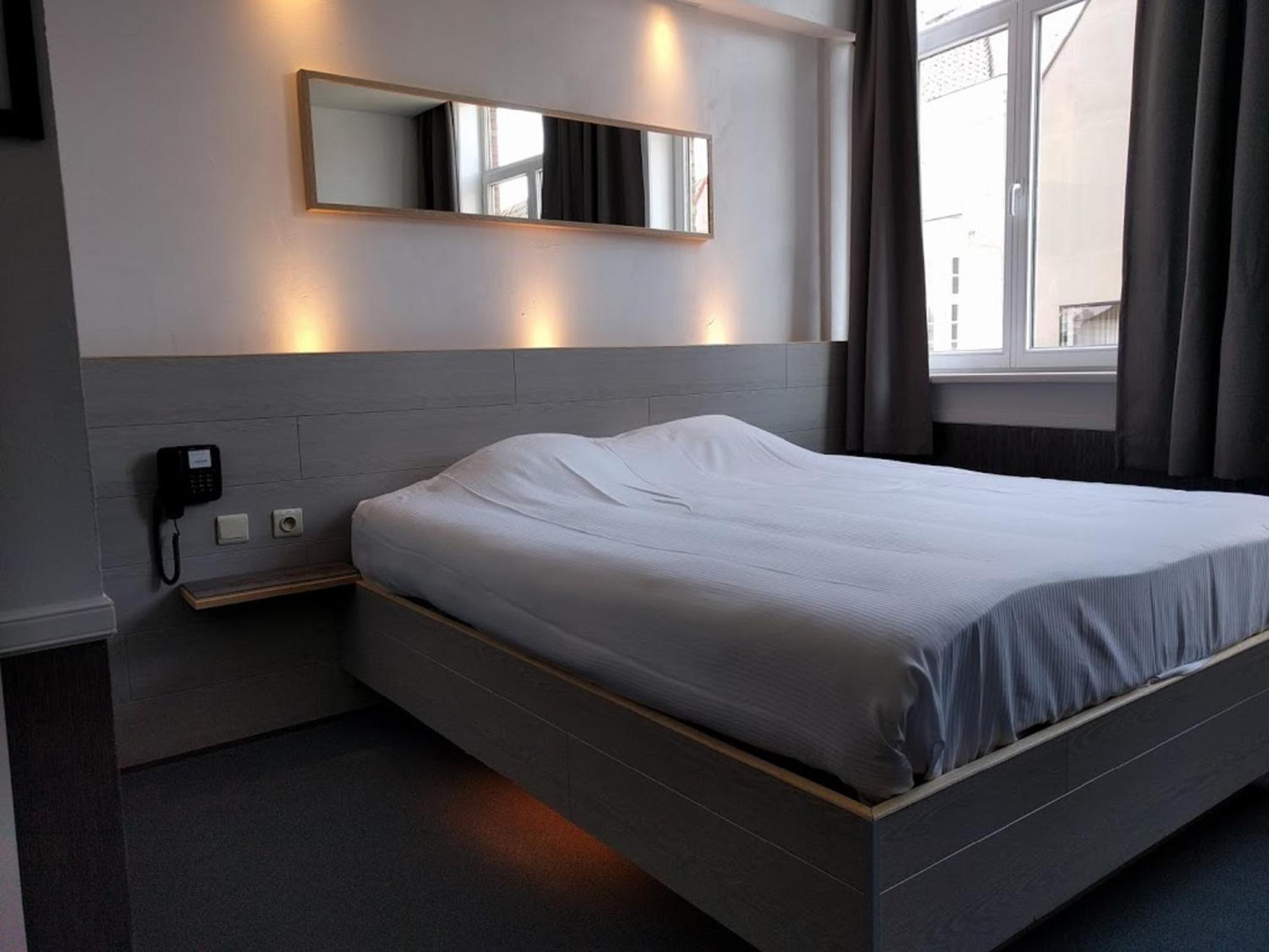 Bruges Vacations - Canalview Hotel Ter Reien - Property Image 6