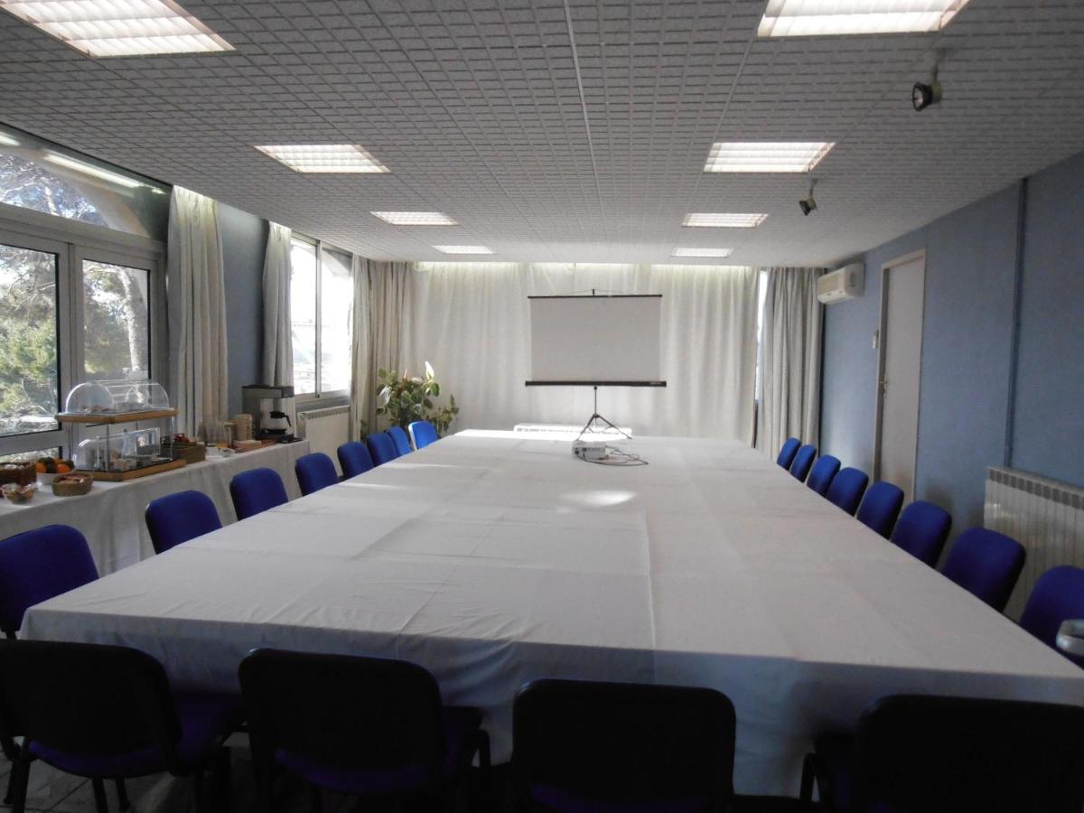 meeting room