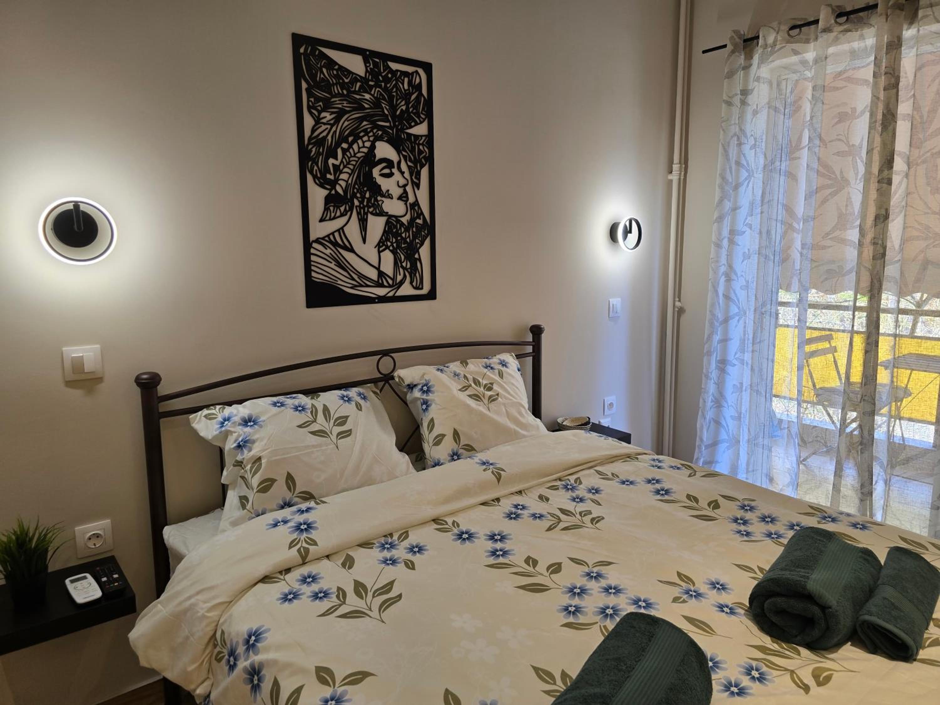 Dream Home Apartment by Metro