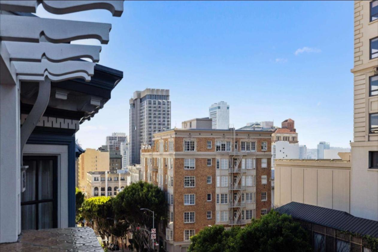 Nob Hill Charm