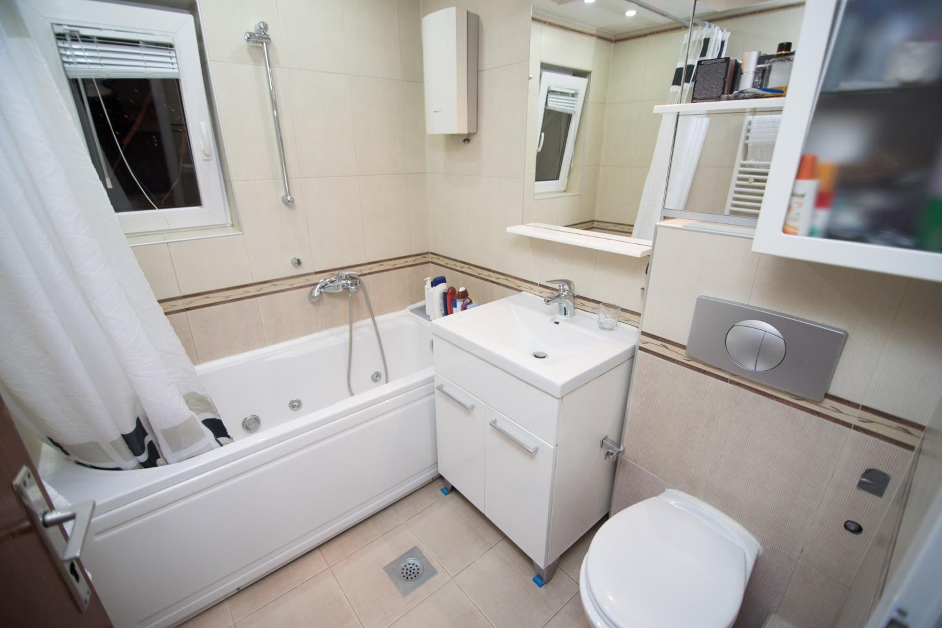Halvat Guesthouse