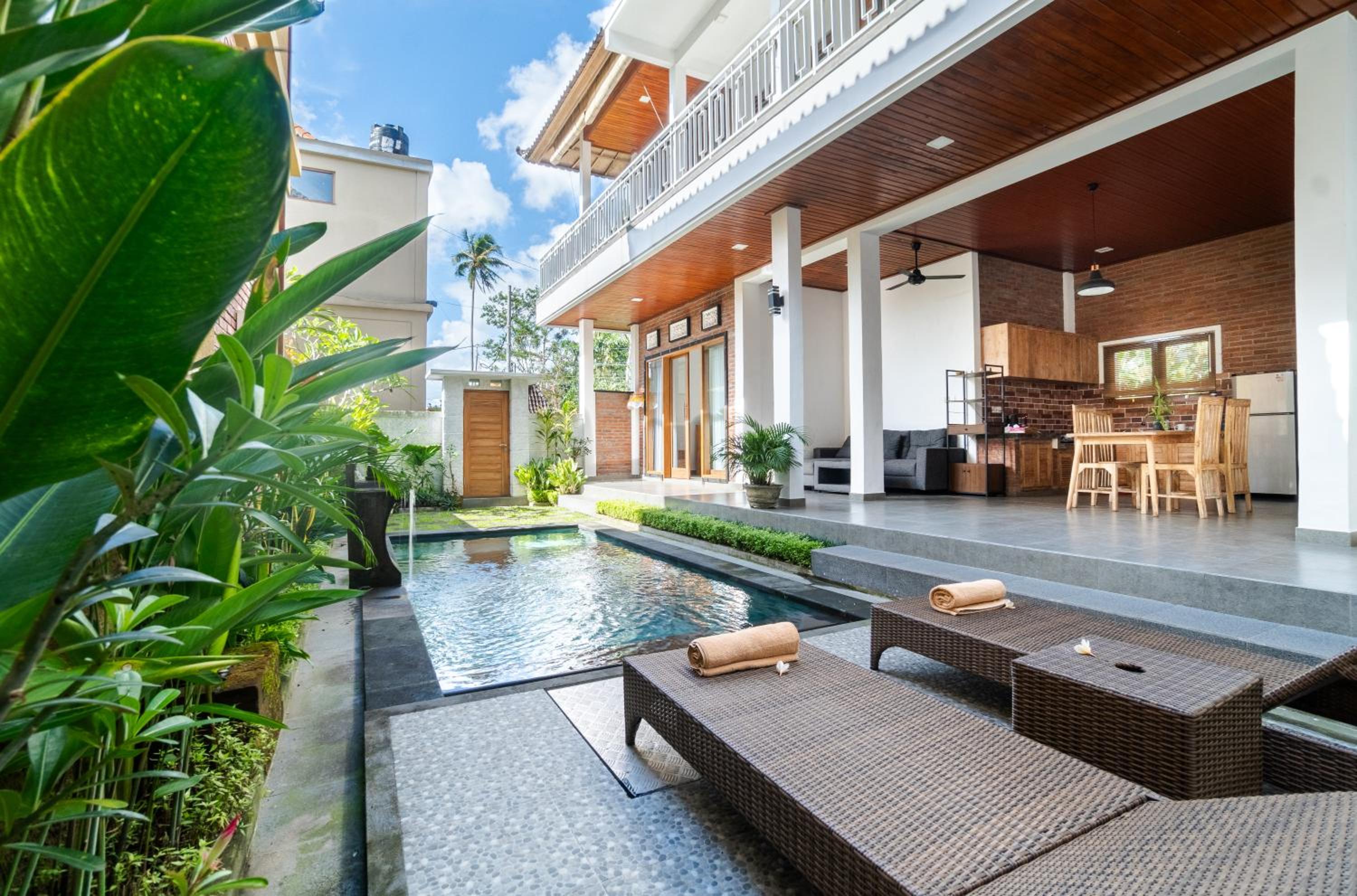 Dharma Villa - Spacious 3BR Private Pool Villa for Families & Groups
