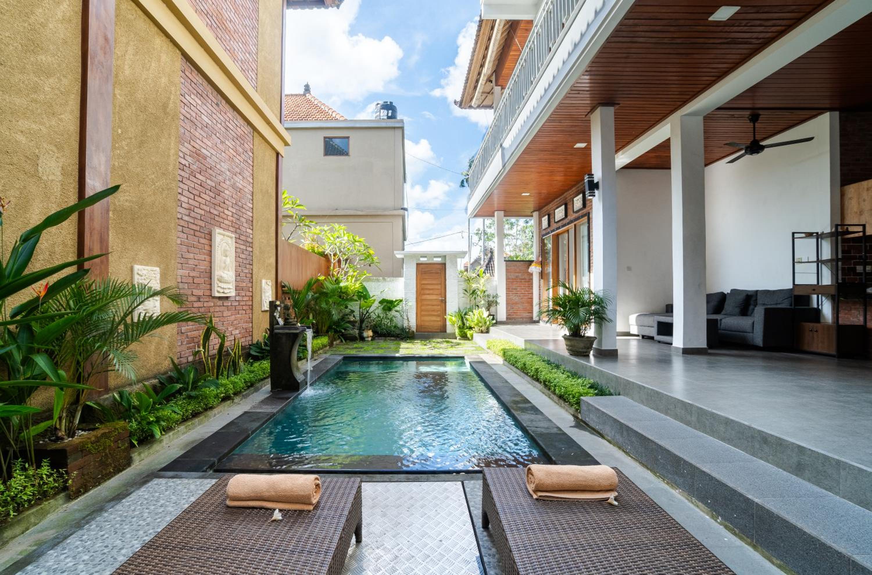 Dharma Villa - Spacious 3BR Private Pool Villa for Families & Groups