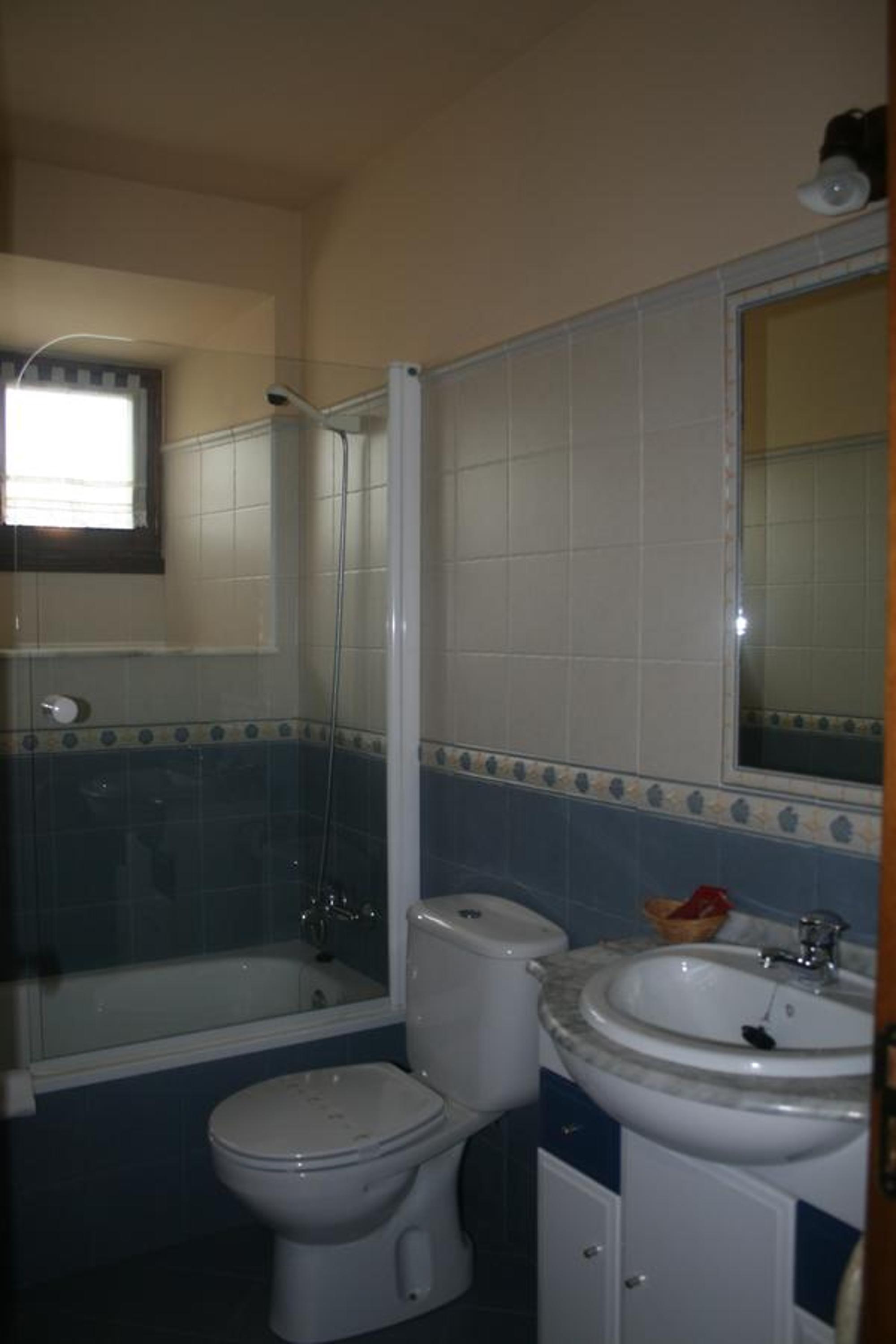 Photo 27