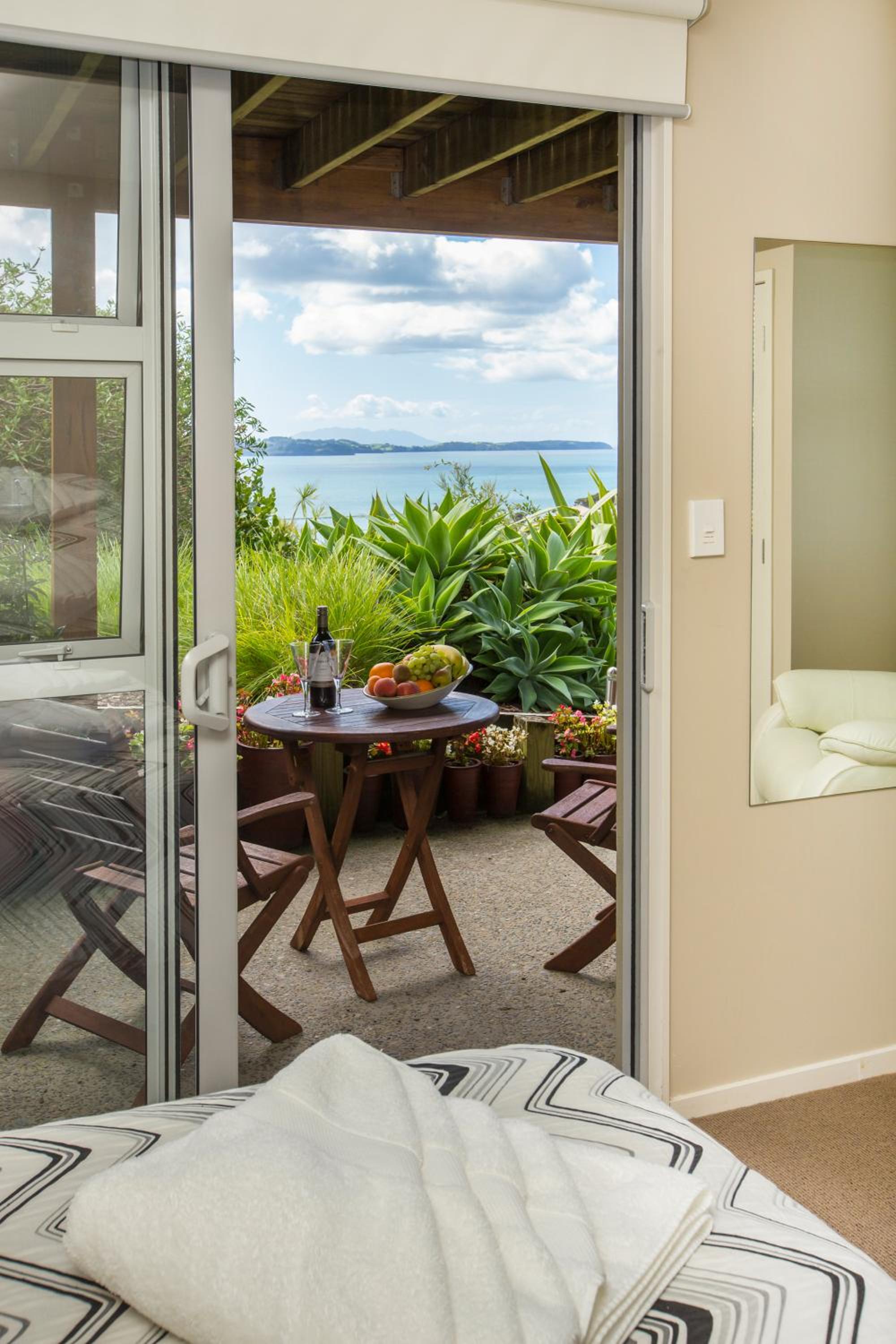 Tahi Lodge - Matakana Coast