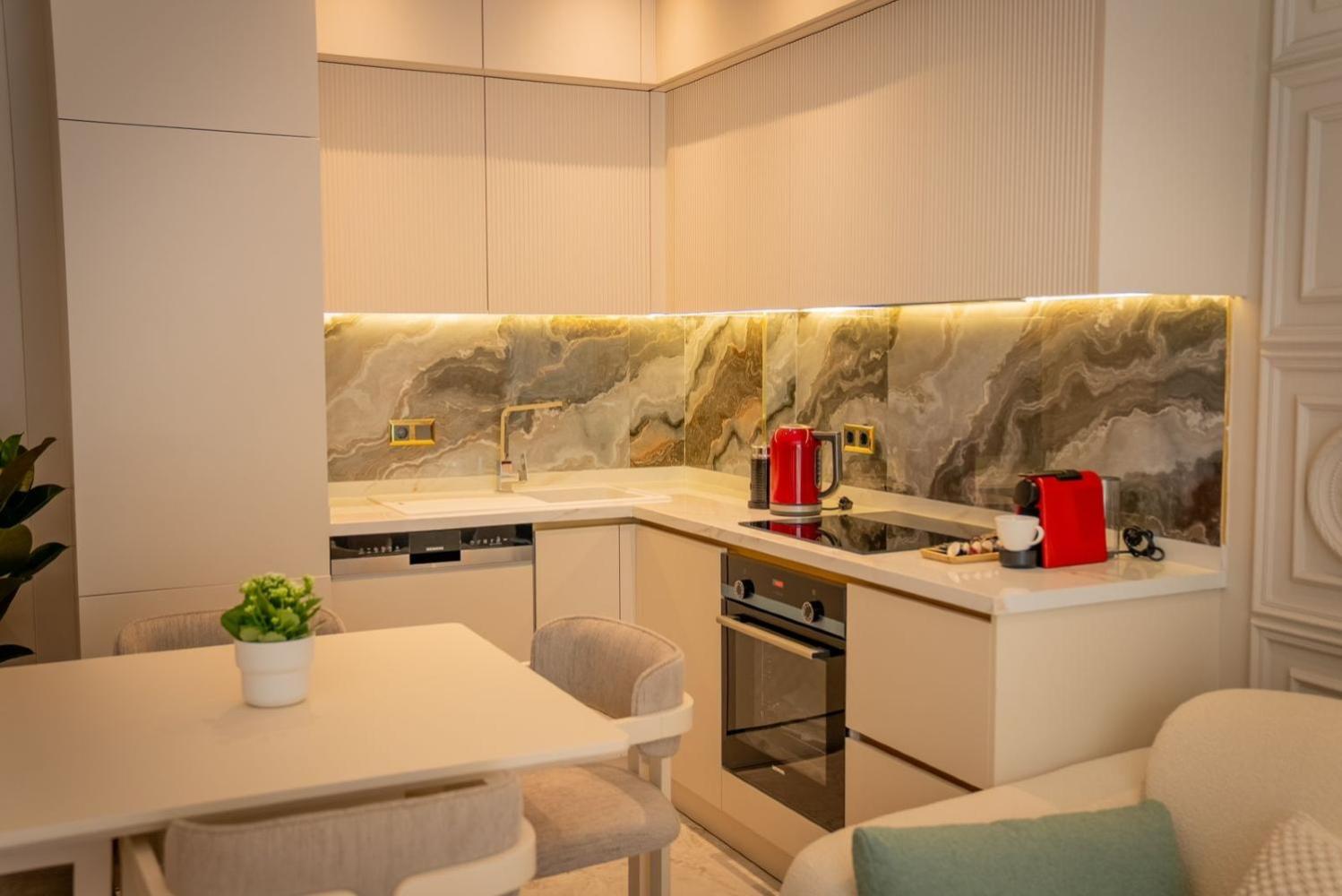 Qoople Legend C - apartments in Alanya 100m to the sea