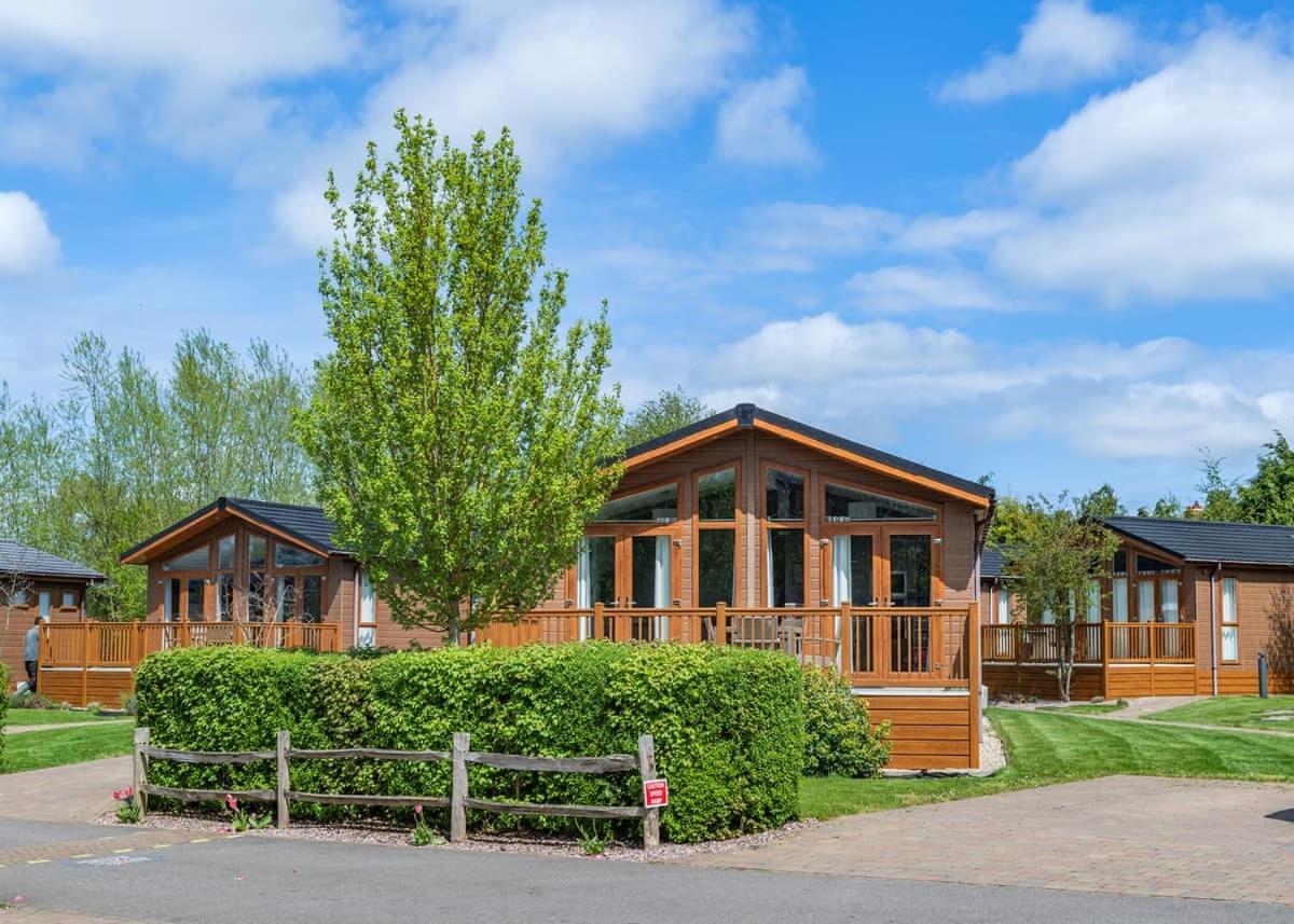 Canterbury Reach Lodge Retreat
