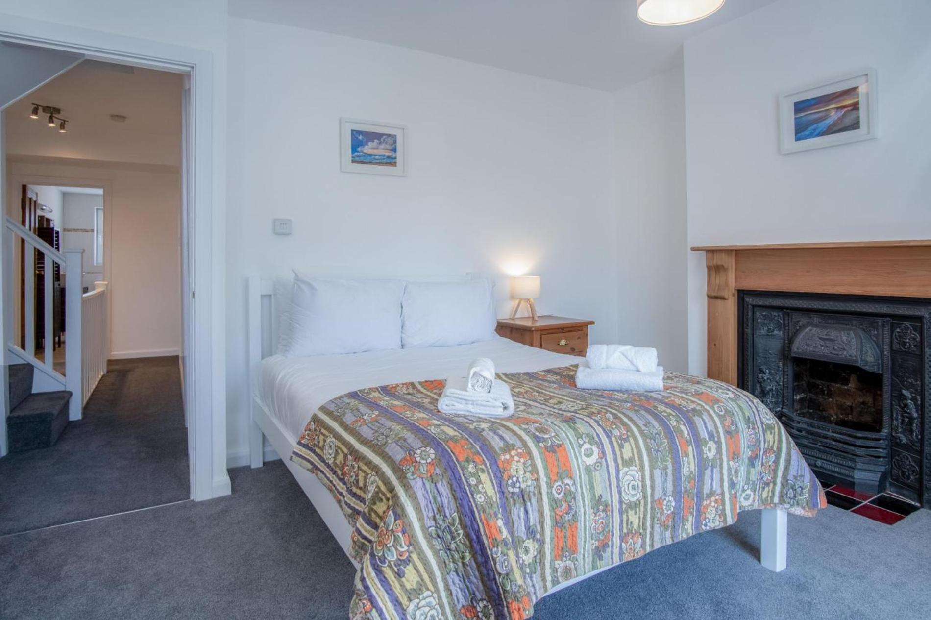 Nottage Road - 3 Bedroom Holiday Home - Mumbles