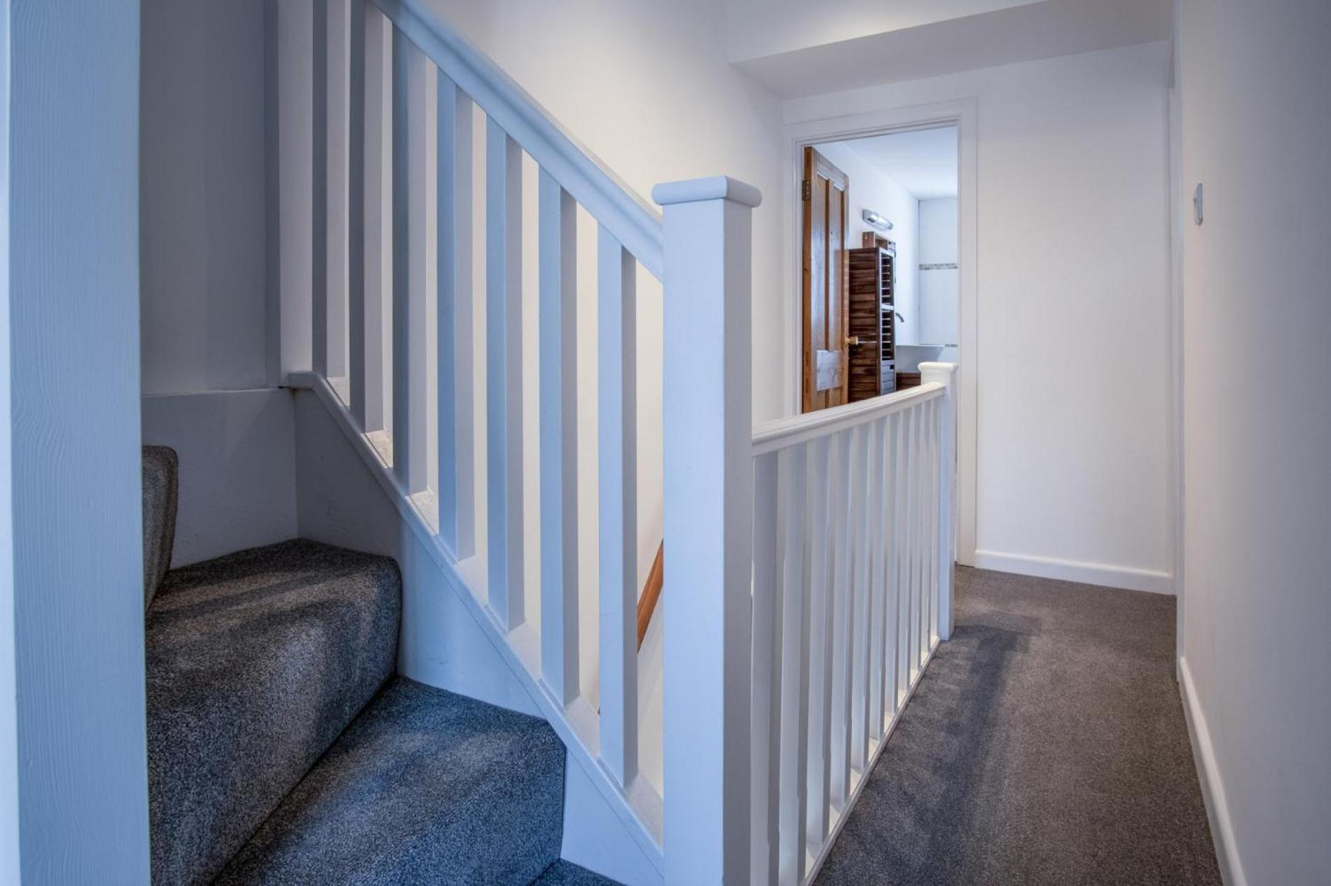Nottage Road - 3 Bedroom Holiday Home - Mumbles
