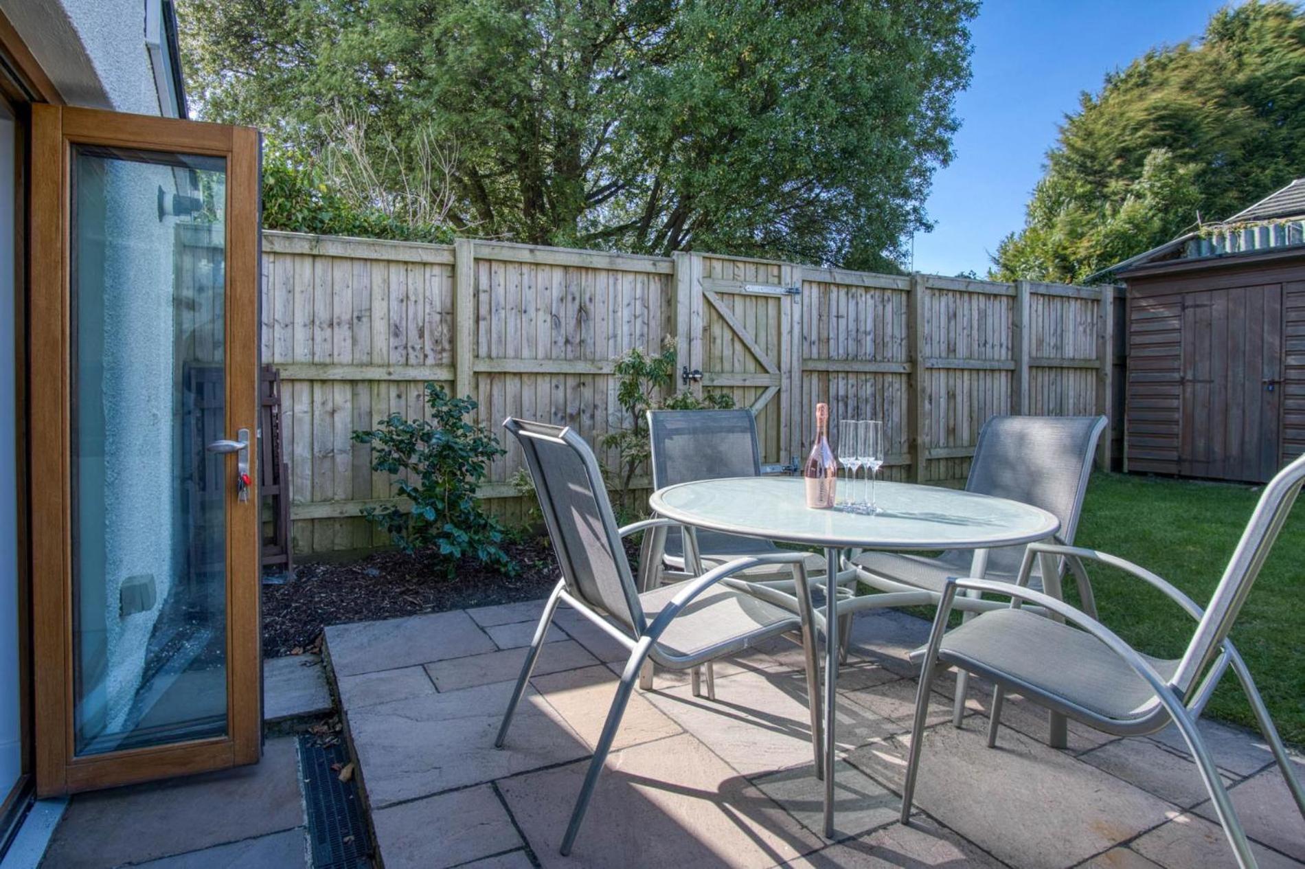 Nottage Road - 3 Bedroom Holiday Home - Mumbles