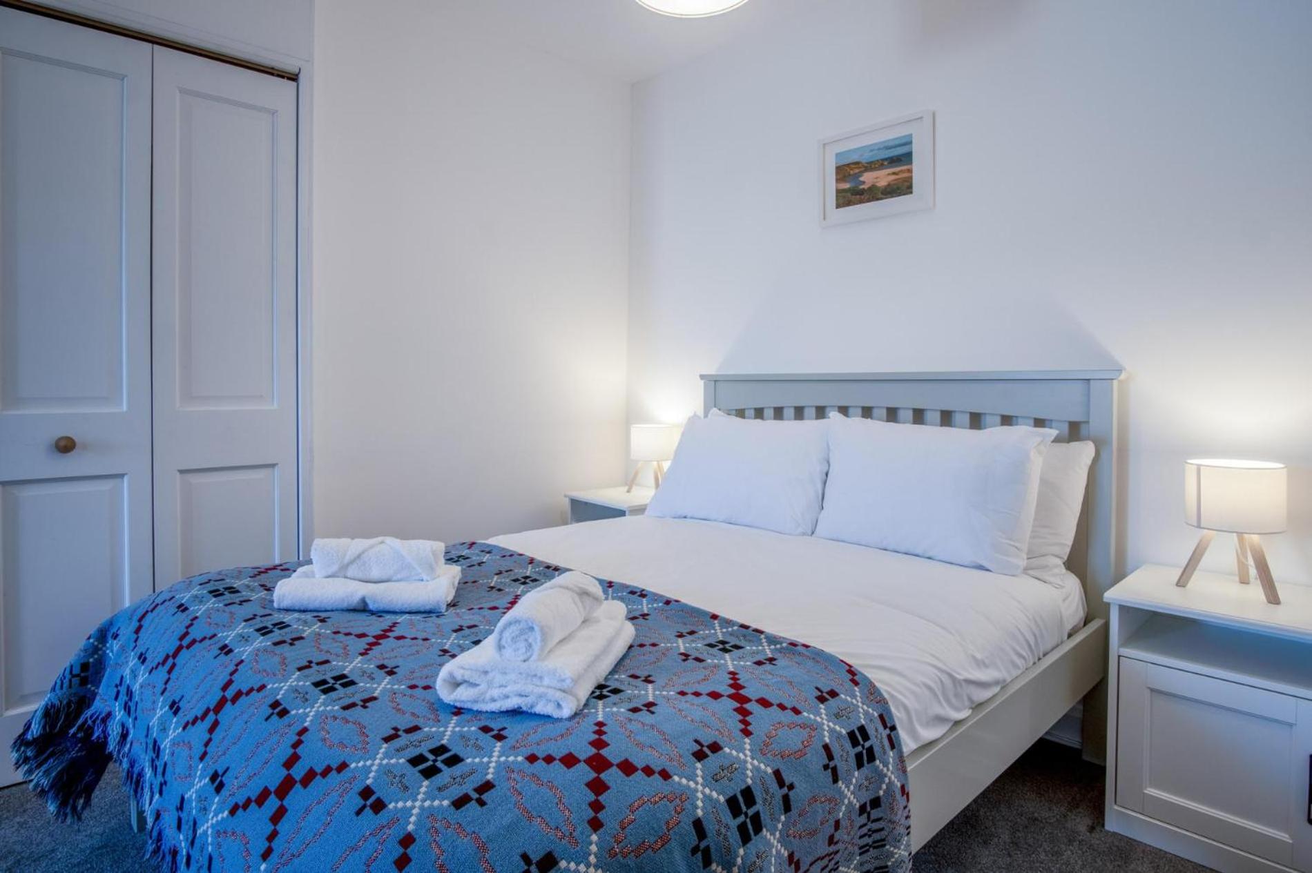 Nottage Road - 3 Bedroom Holiday Home - Mumbles