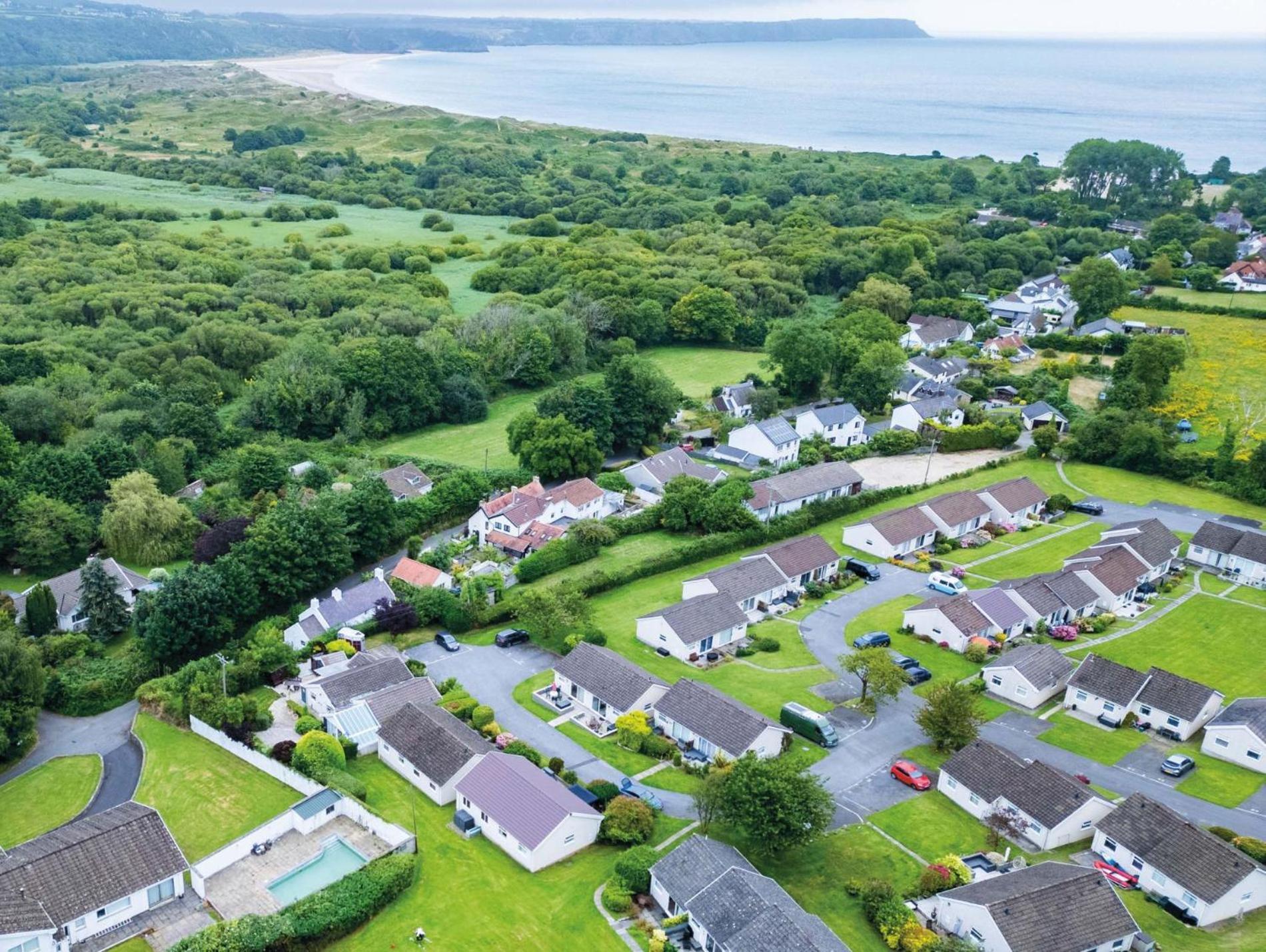 Bayview 58 - 2 Bedroom Chalet - Bayview Oxwich