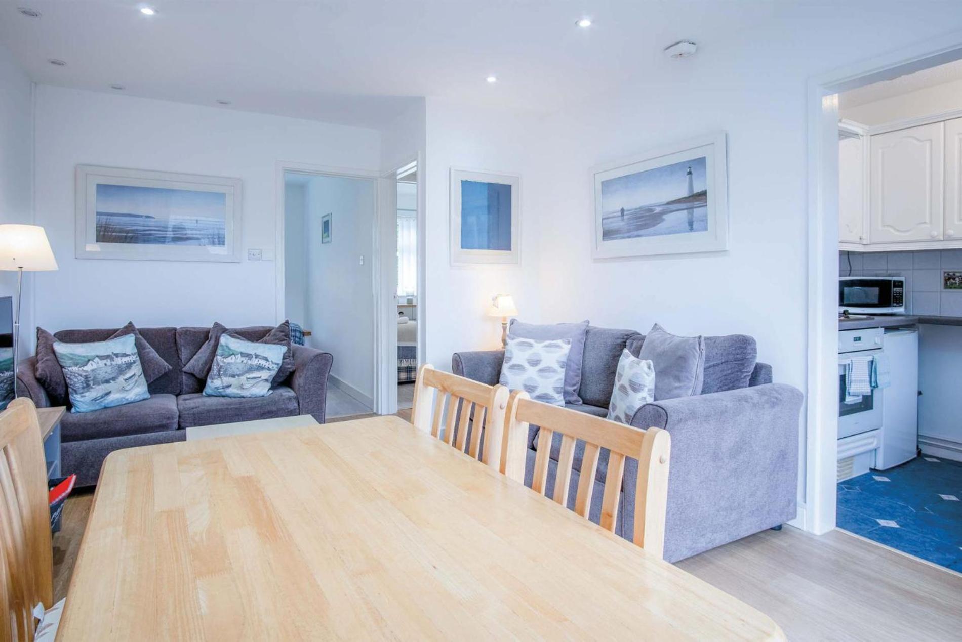 Bayview 58 - 2 Bedroom Chalet - Bayview Oxwich