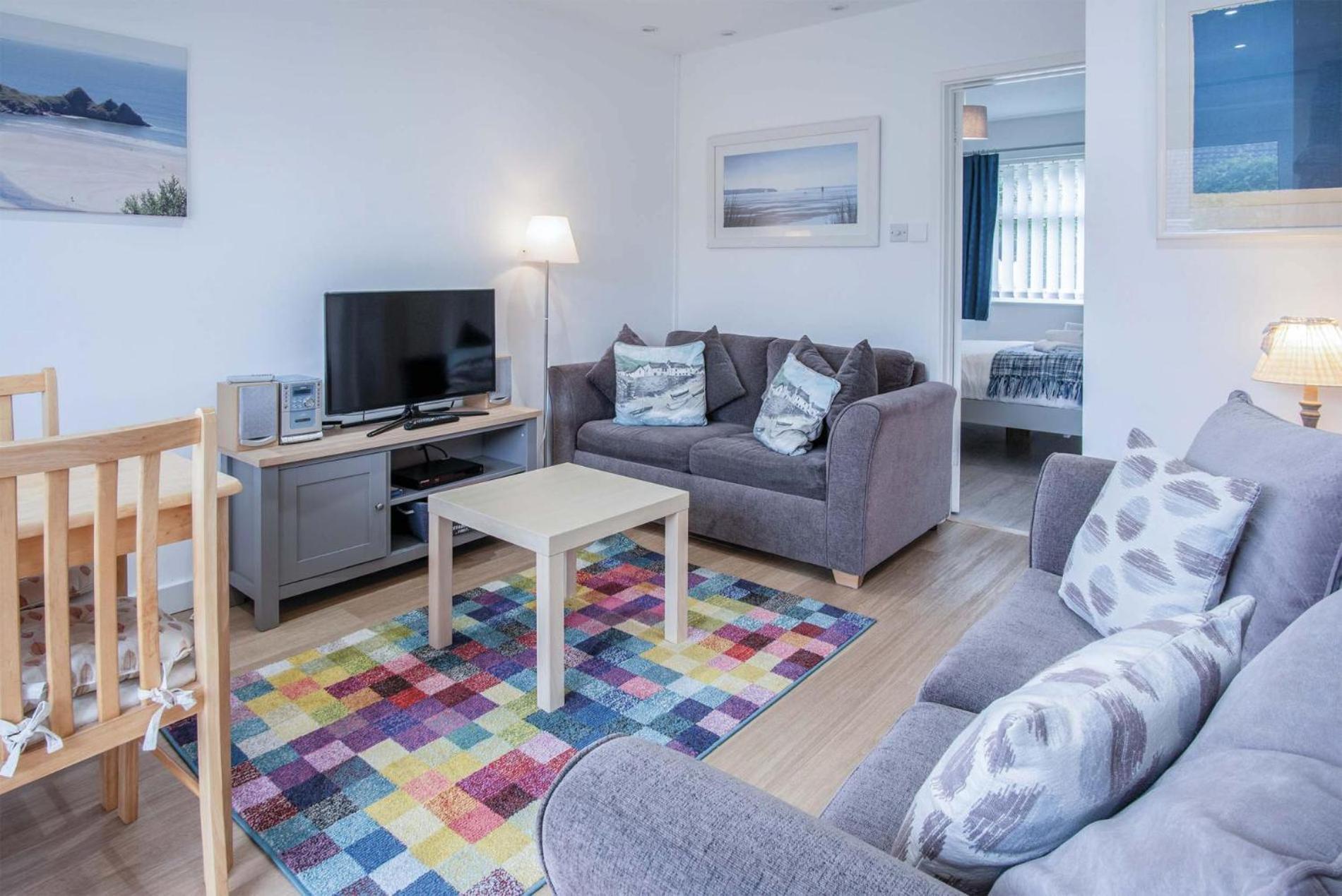 Bayview 58 - 2 Bedroom Chalet - Bayview Oxwich
