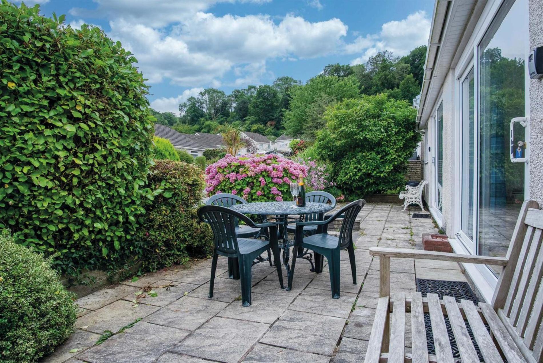 Bayview 58 - 2 Bedroom Chalet - Bayview Oxwich