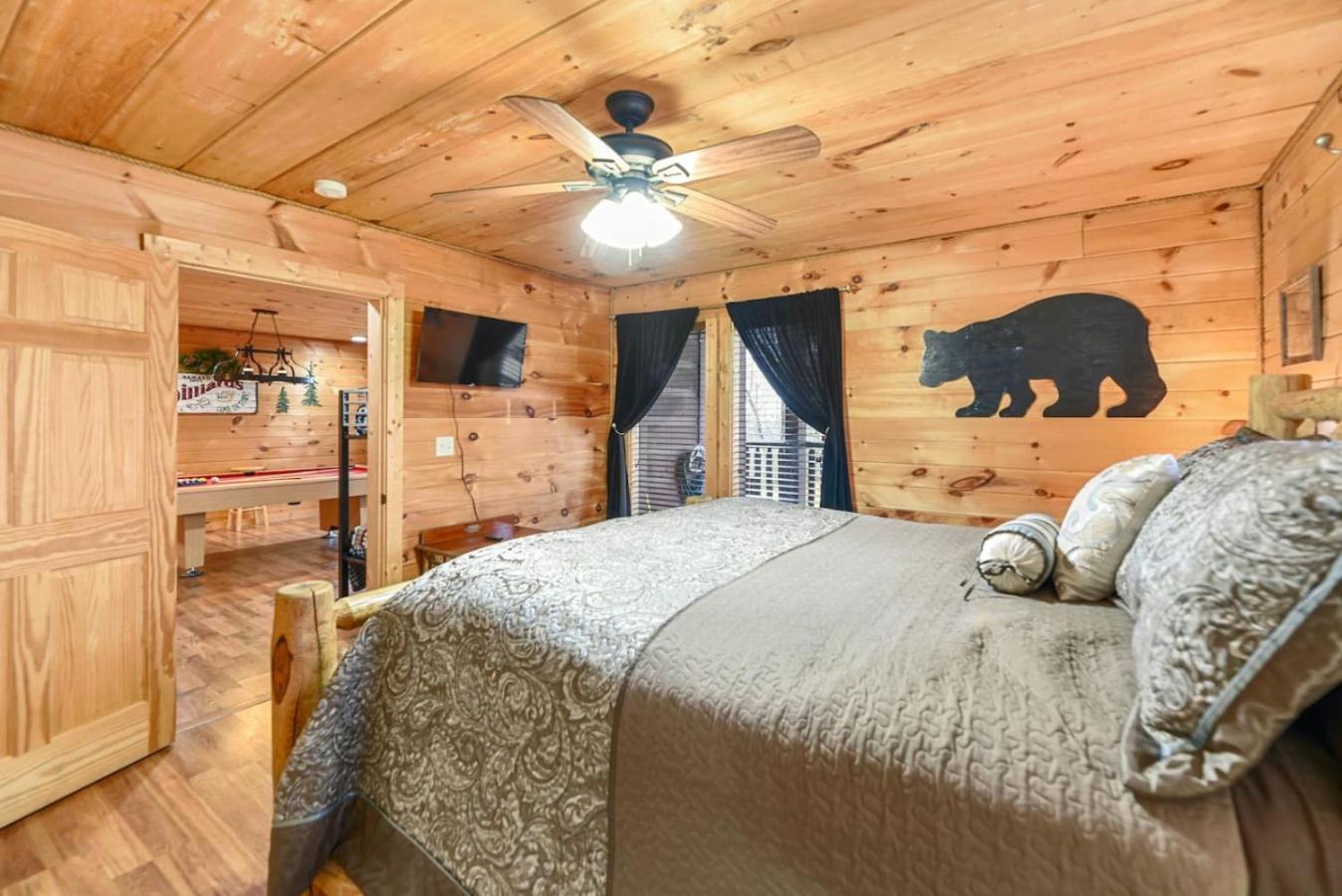 Big Blue Ridge MTN Views Hot Tub Pool Table