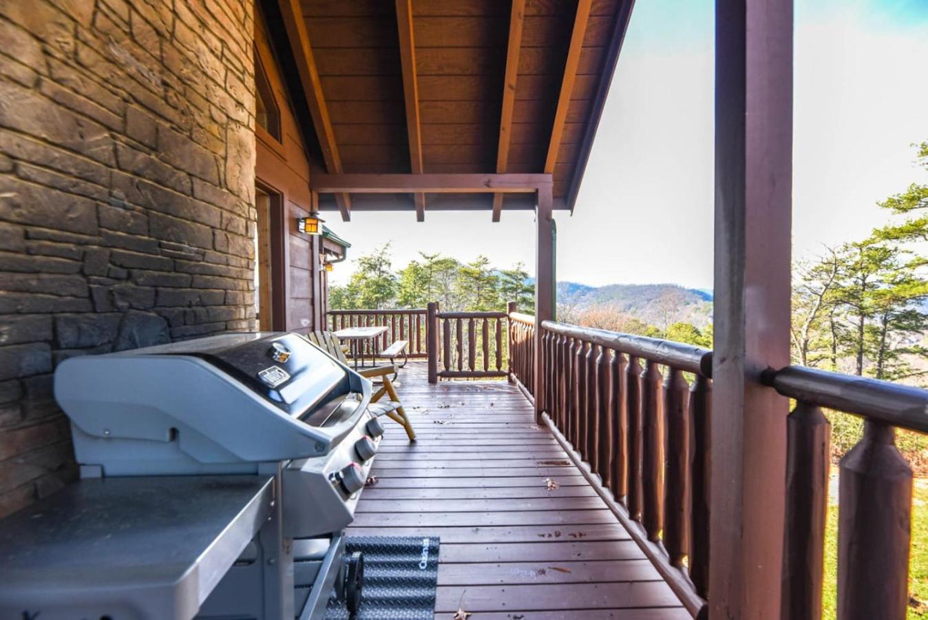 Big Blue Ridge MTN Views Hot Tub Pool Table
