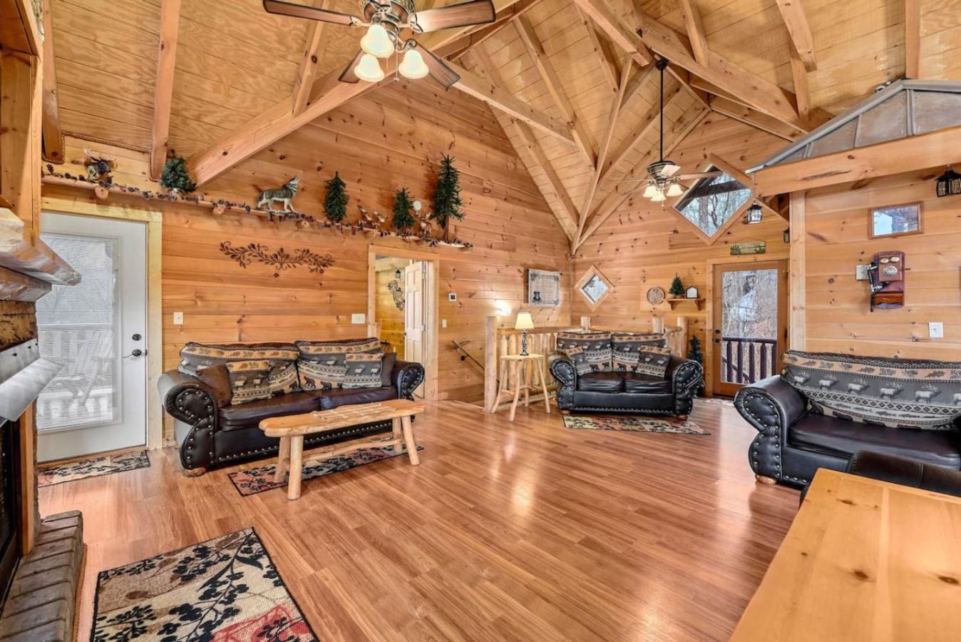 Big Blue Ridge MTN Views Hot Tub Pool Table