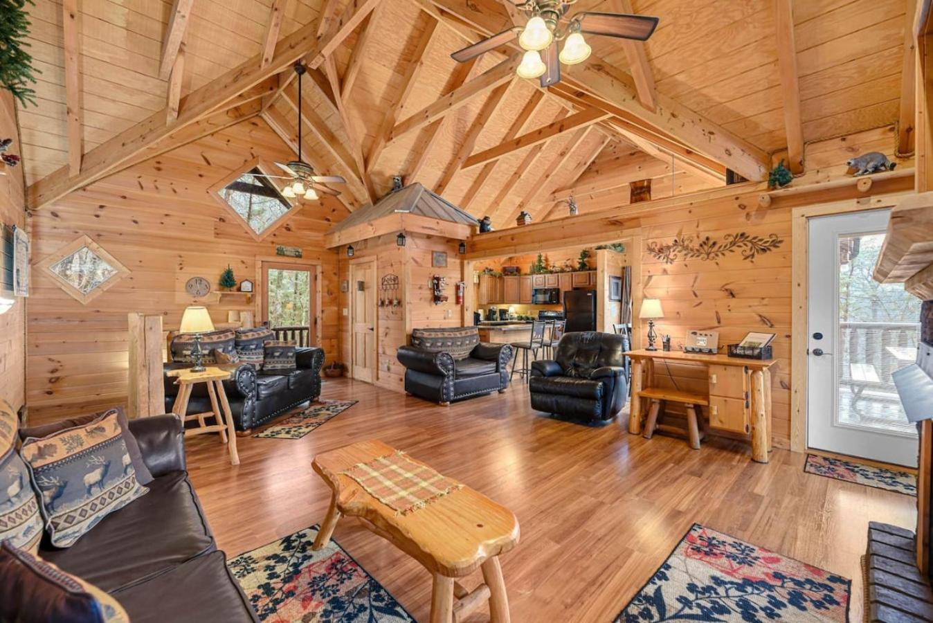 Big Blue Ridge MTN Views Hot Tub Pool Table