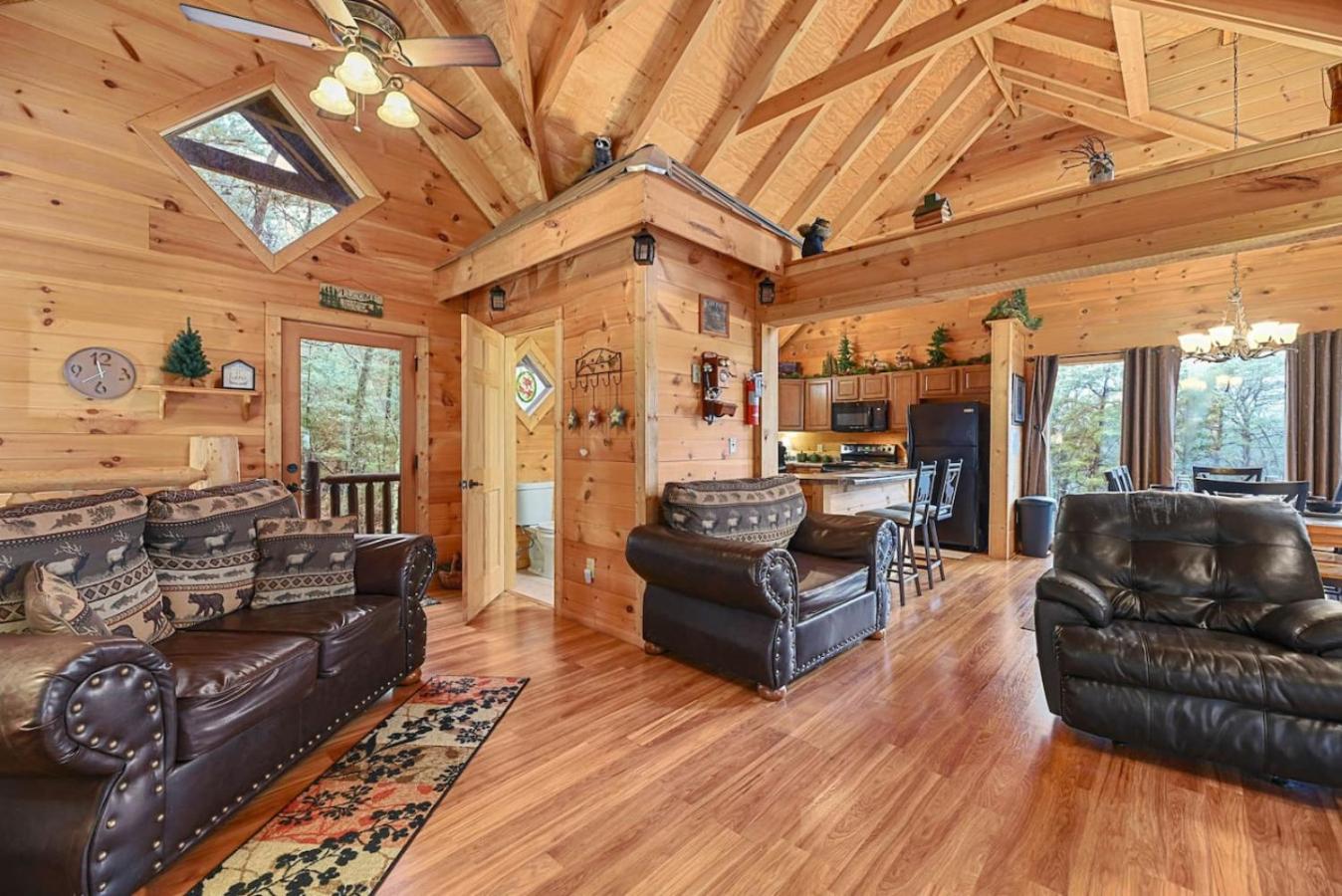 Big Blue Ridge MTN Views Hot Tub Pool Table