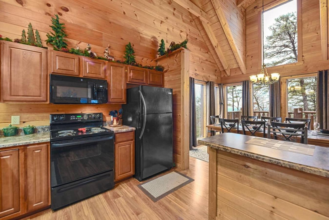 Big Blue Ridge MTN Views Hot Tub Pool Table