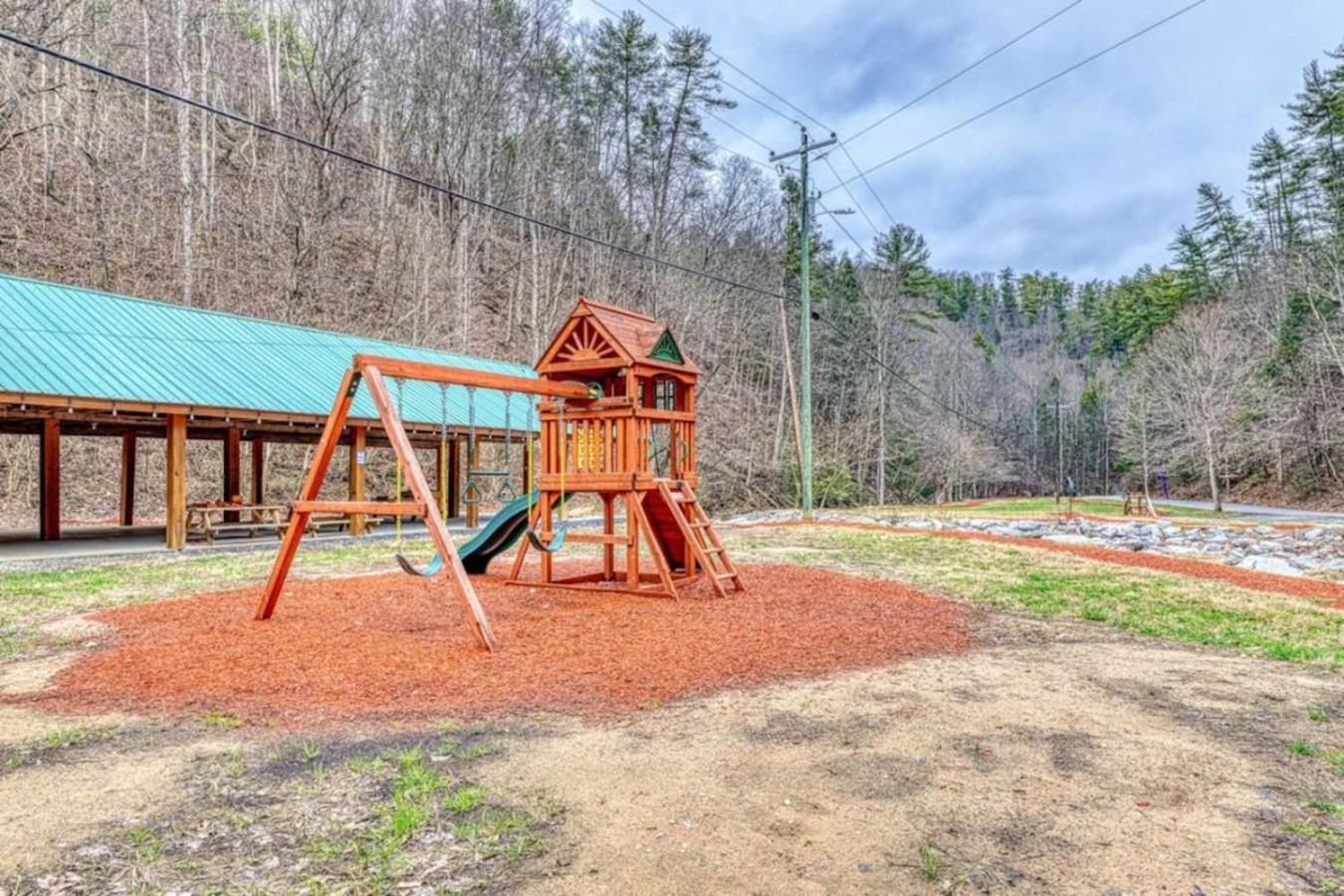 Big Blue Ridge MTN Views Hot Tub Pool Table