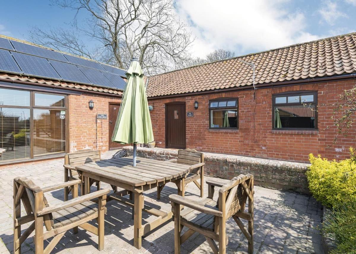 Helsey Farm Cottages