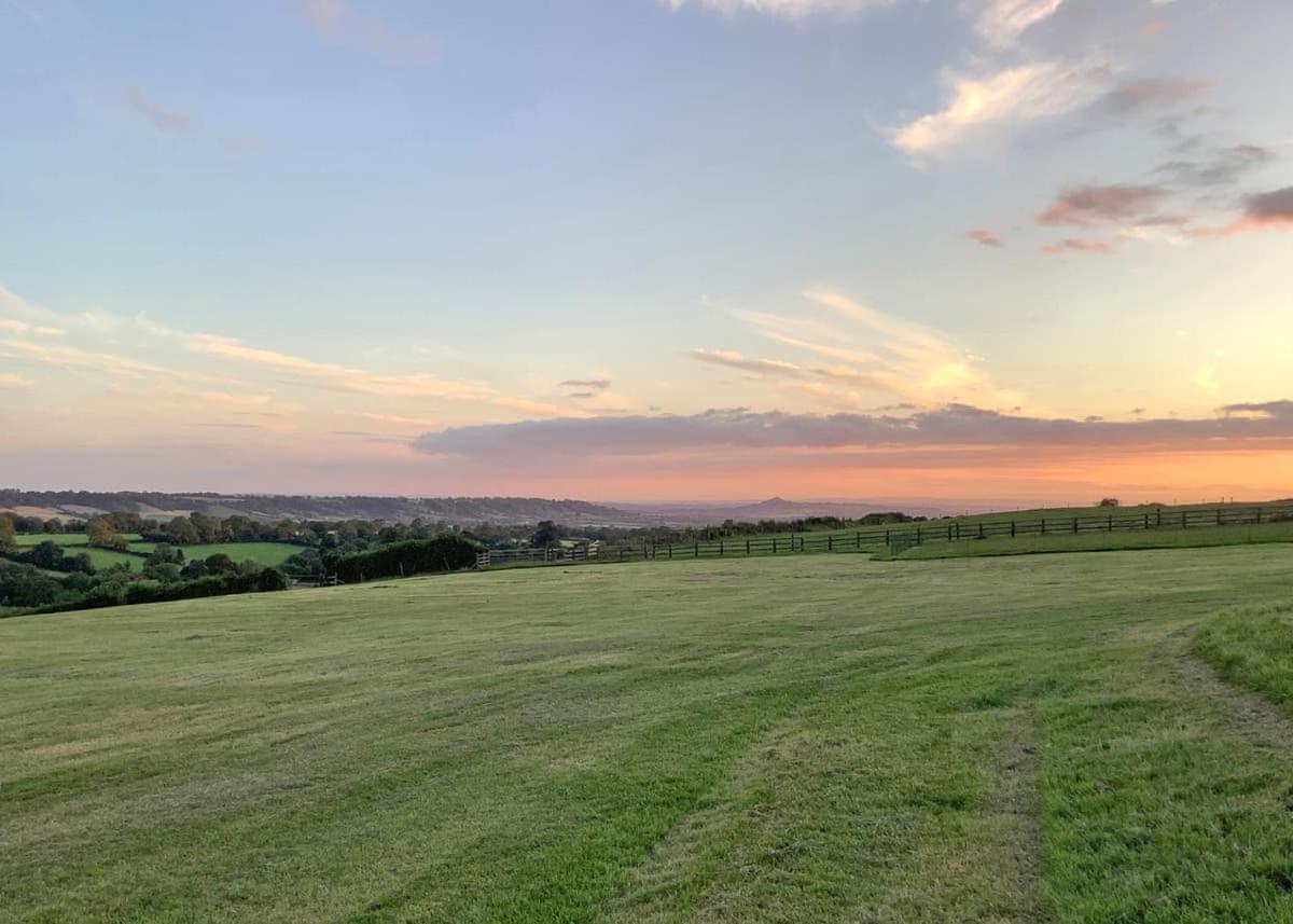 Midsomer Lodges