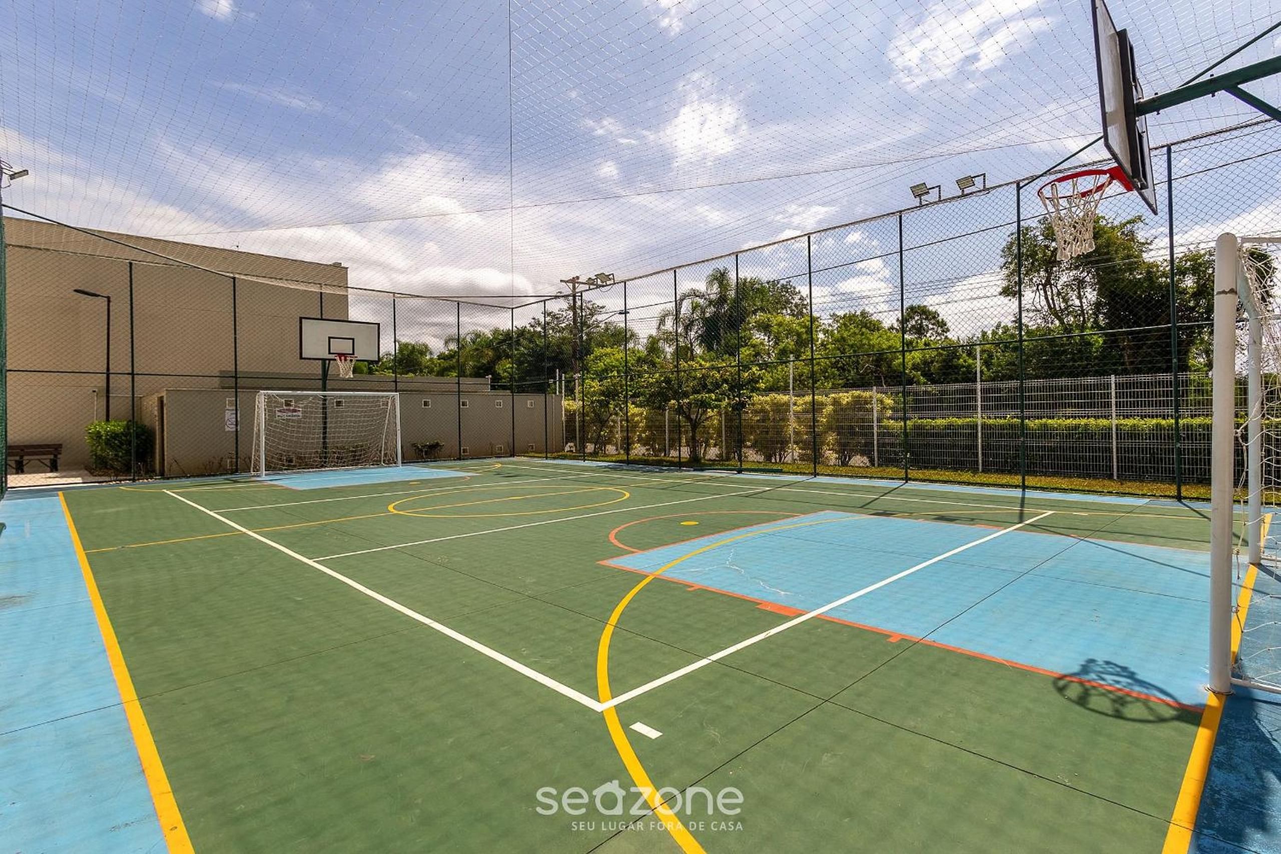 Apartments in Condominium w/ Great Infrastructure and 130 m from the Beach - AVR