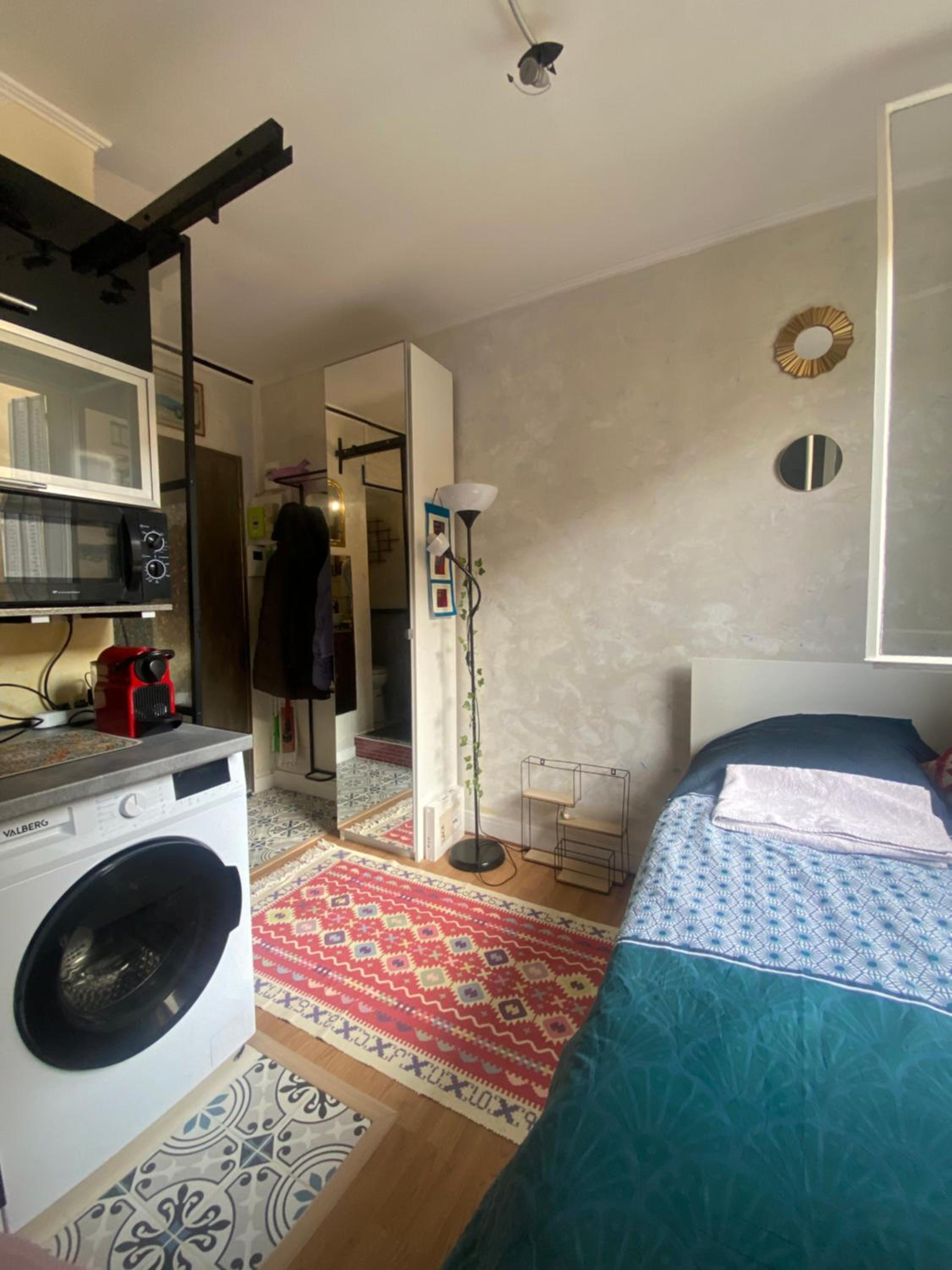 Charming Arty Studio